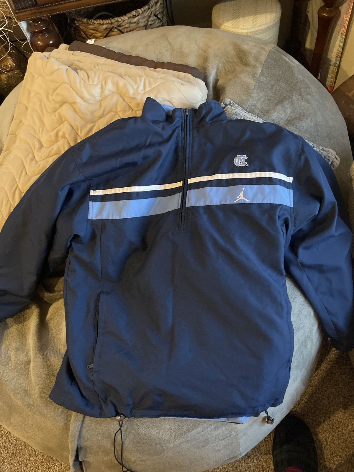 image of Jordan NCAA Jordan March Madness North Carolina Tarheel Vintage Jacket in Navy, Men's (Size Medium)