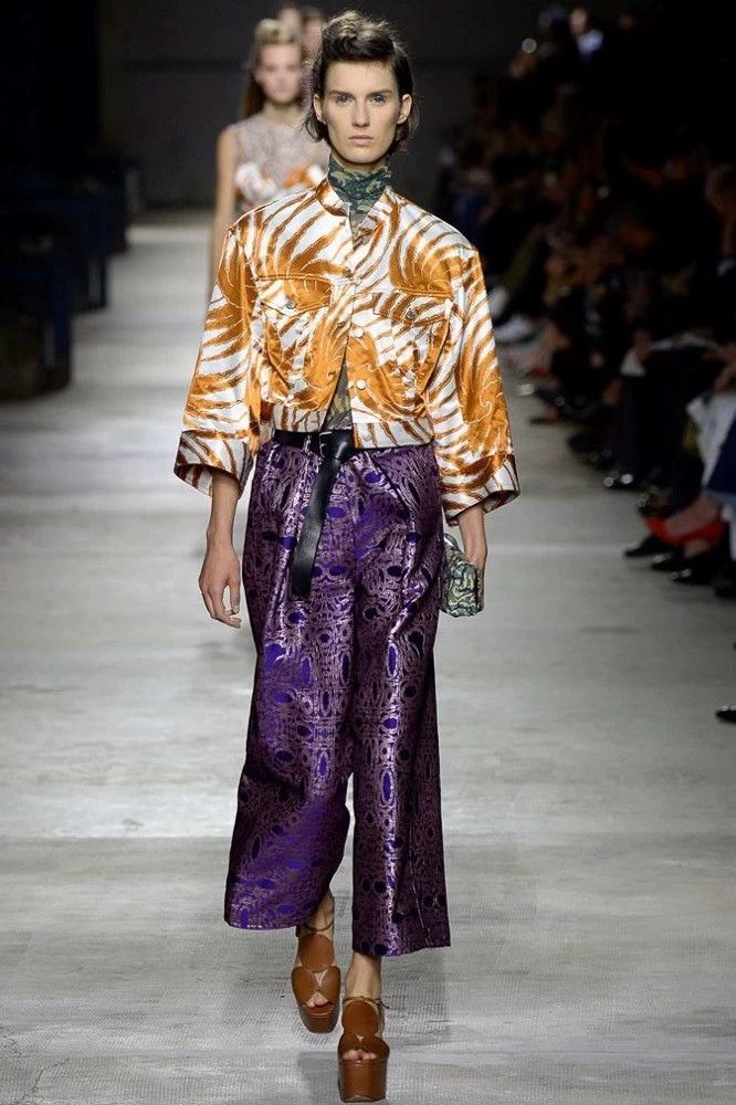 Dries Van Noten DVN Denim Cropped Jacket 34 Wide Cuffs Back Cinched Size XXS / US 00 / IT 34 - 2 Thumbnail