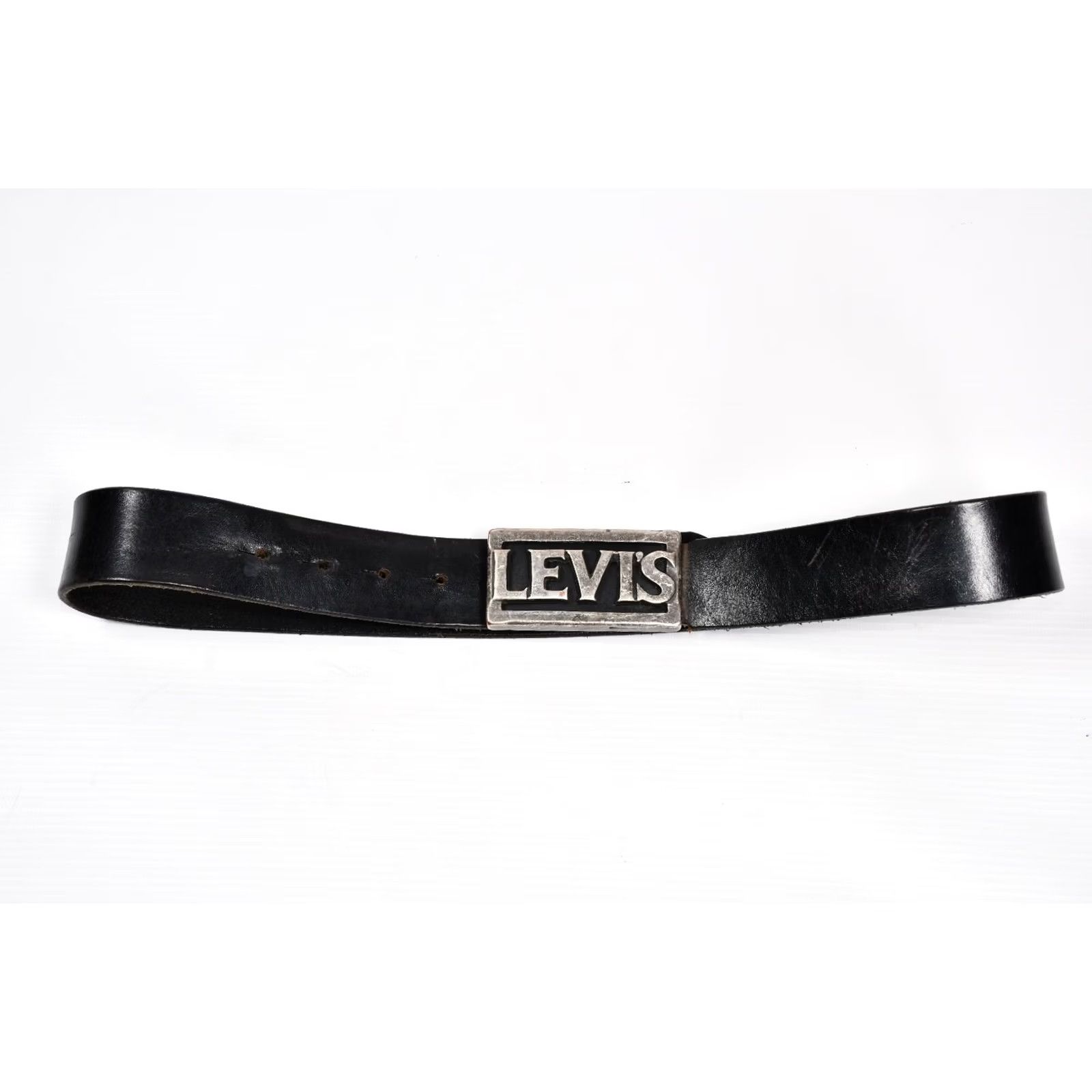 Levi's Levi's Belt Leather 32 / 80 Silver Tone Distressed Vtg Buckle Letters Mens Belt, 100% Leather, Very Good Condition Size 32 - 6 Thumbnail
