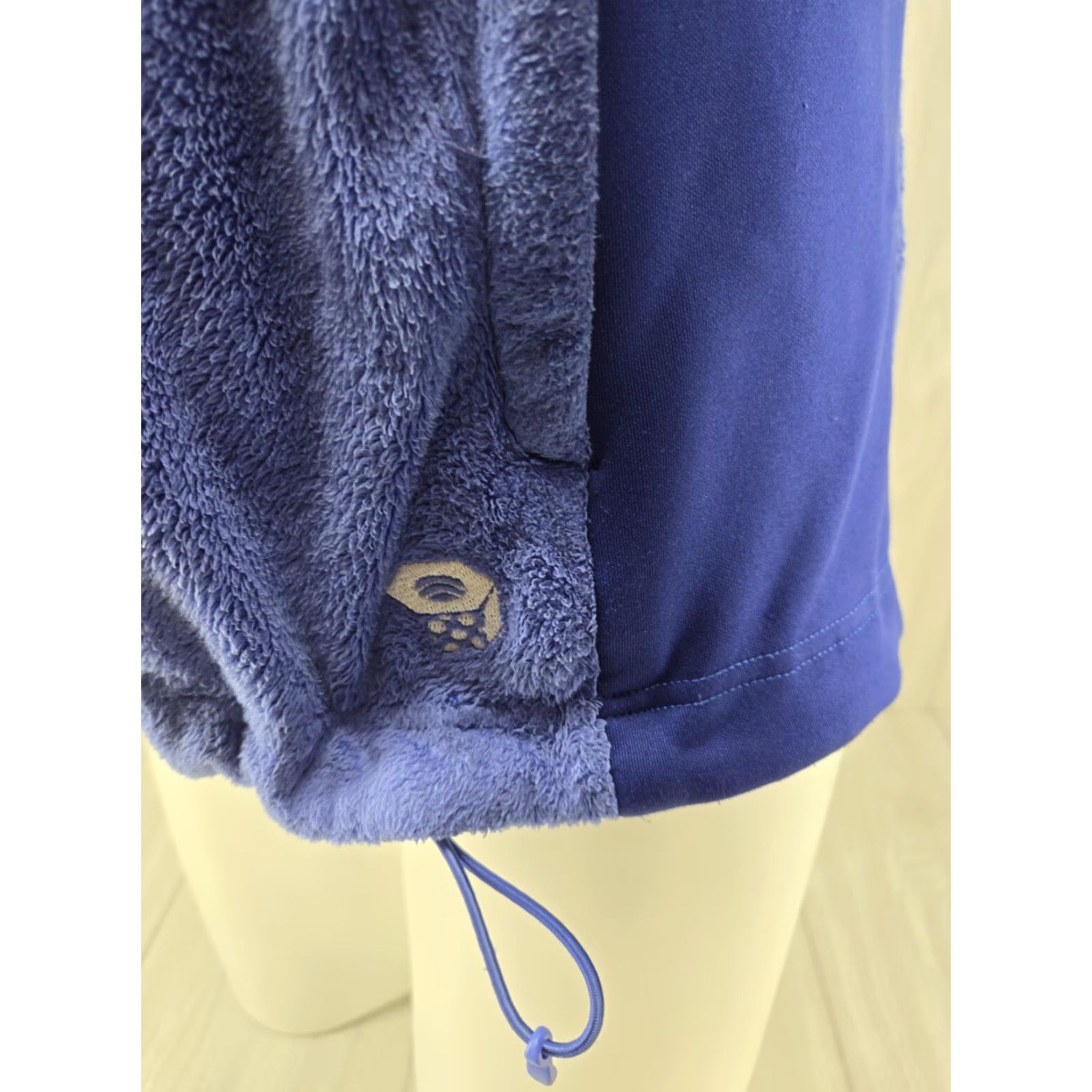 Mountain Hardwear Mountain Hardwear Full Zip Jacket Womens Medium Monkey Fleece Zip Pockets Blue Shirt/Outerwear Size M / US 6-8 / IT 42-44 - 5 Thumbnail