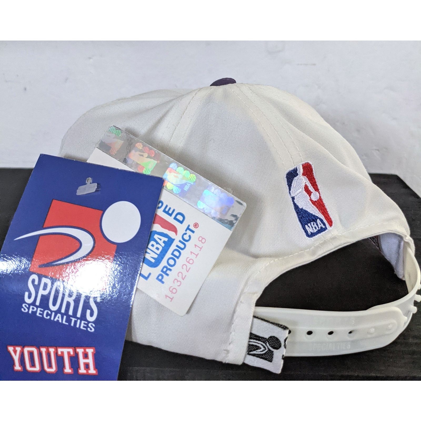 NBA × Sports Specialties NEW Phoenix Suns NASH 1996 SHADOW SS snapback Yth NBA vtg Size ONE SIZE - 6 Thumbnail