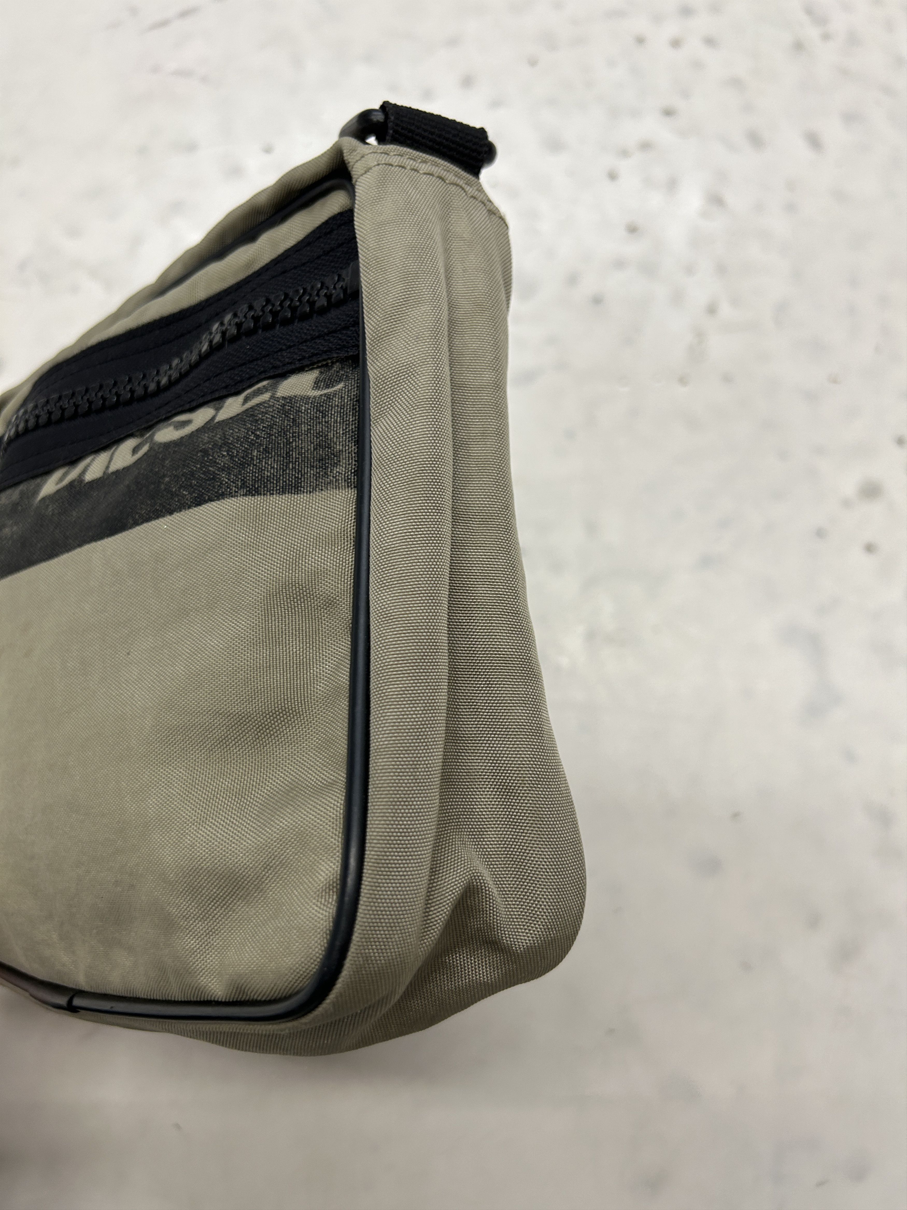 Diesel × Vintage Vintage 90s y2k Diesel shoulder crossbody bag Size ONE SIZE - 6 Thumbnail