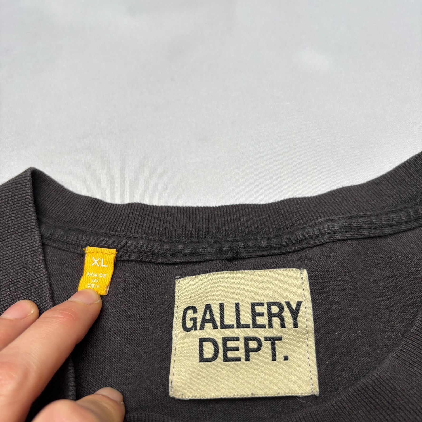 Gallery Dept. Gallery Dept. Micro Small Logo Short Sleeve T Shirt Men's XL Size US XL / EU 56 / 4 - 7 Thumbnail