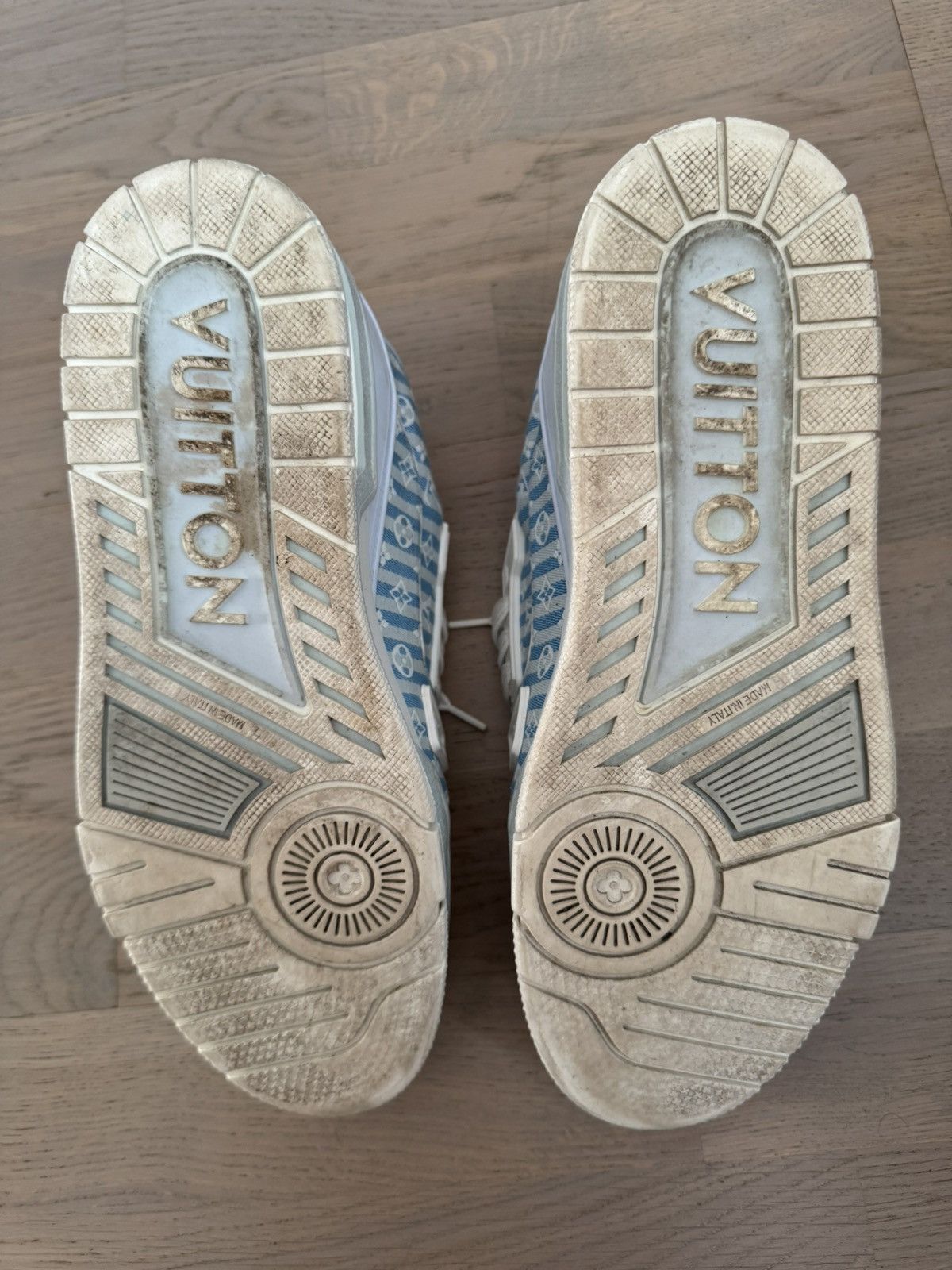 Louis Vuitton LOUIS VUITTON men sneakers MARKED SIZE UK 7 know your LV fit Size US 8.5 / EU 41-42 - 10 Thumbnail
