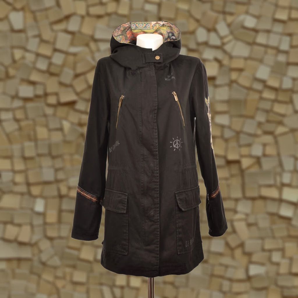 Desigual DDP Desigual Dunia Parka Jacket with Embroidery 20WWEWXA EU 38 Black Womens Size 38 Parka Embroidery Desigual Dunia Parka Jacket Women's 38 Black Size XS / US 0-2 / IT 36-38 - 1 Thumbnail
