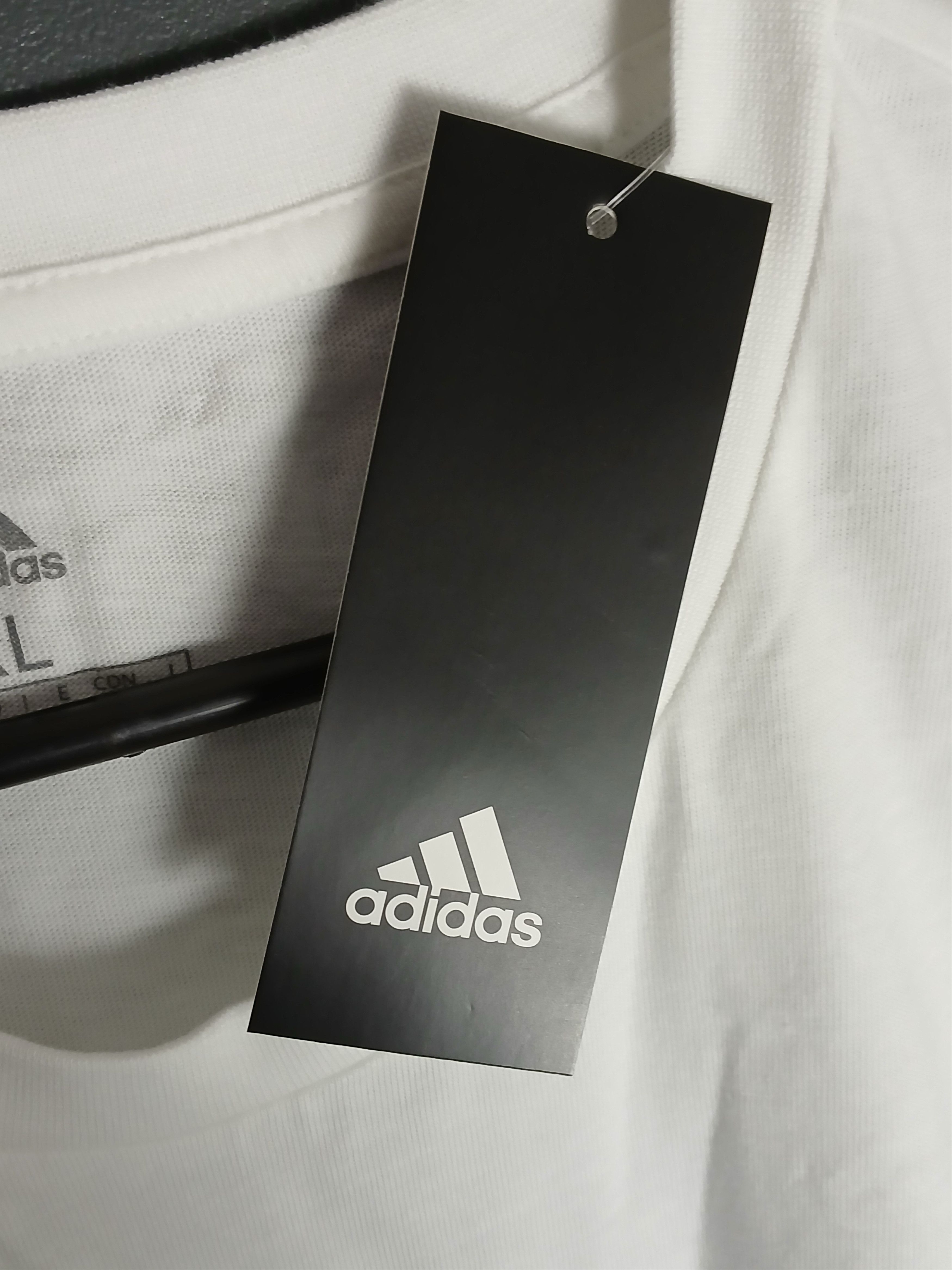 Adidas New Real Madrid 35 Campeones Football T-Shirt Size US XL / EU 56 / 4 - 6 Thumbnail