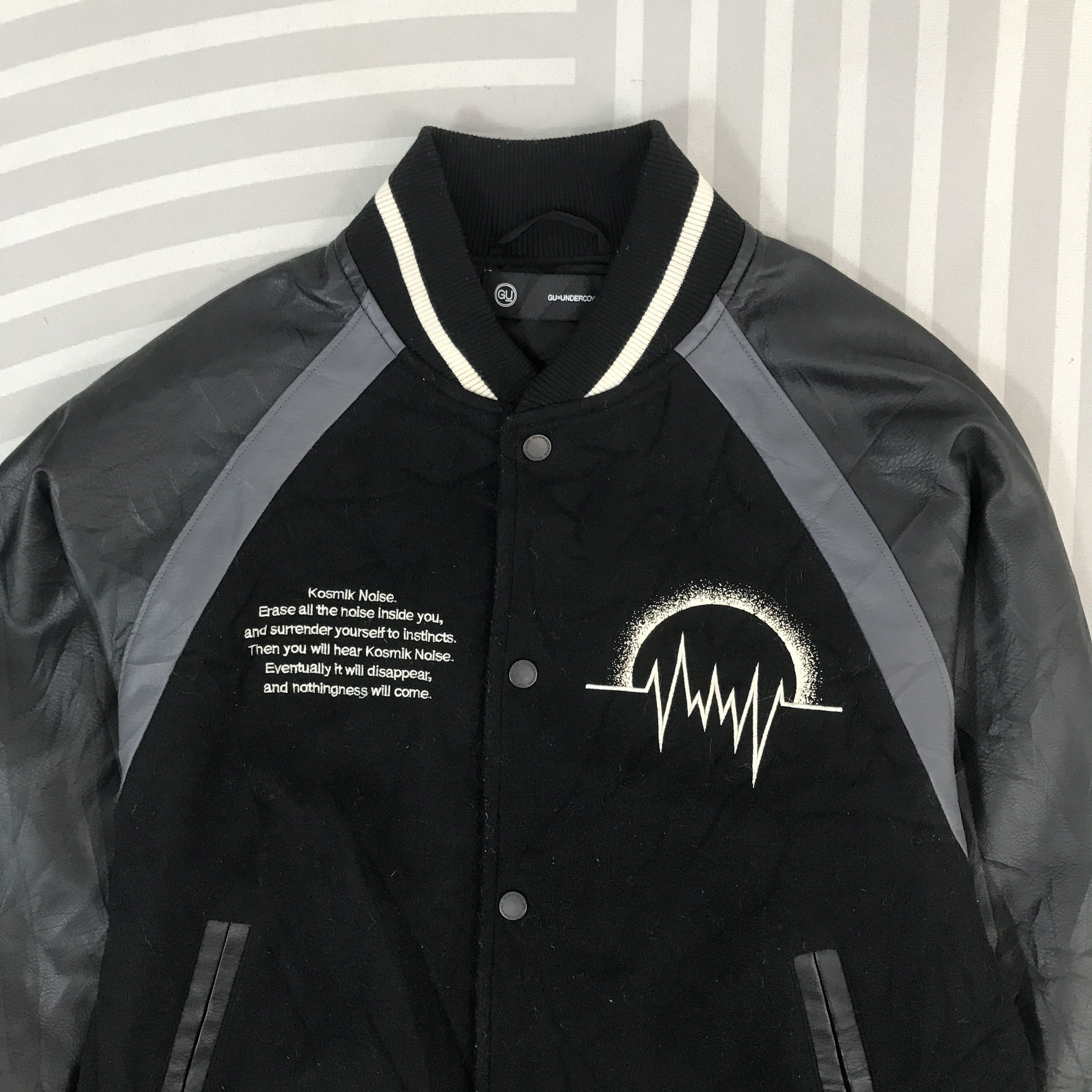 GU × Japanese Brand × Undercover Vintage Undercover x Gu Kosmik Noise Varsity Jacket Size US M / EU 48-50 / 2 - 3 Thumbnail