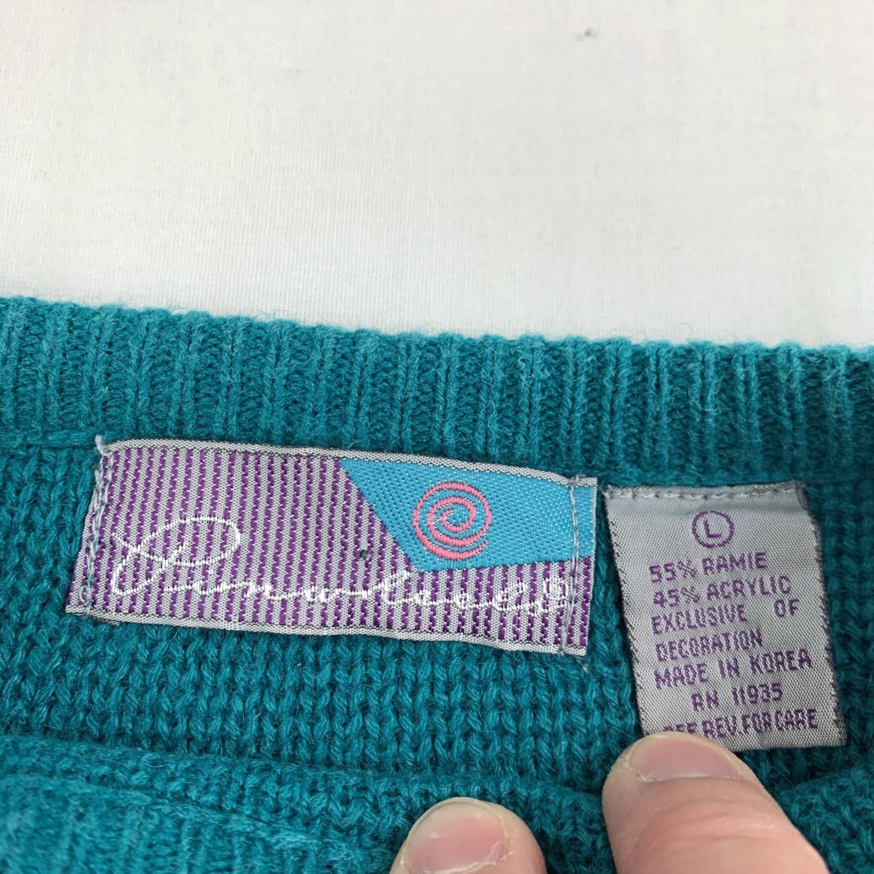 Vintage VINTAGE Pinwheel Sweater Women's Large Blue Teddy Bear Floral 90s Pullover Womens Size L / US 10 / IT 46 - 4 Thumbnail
