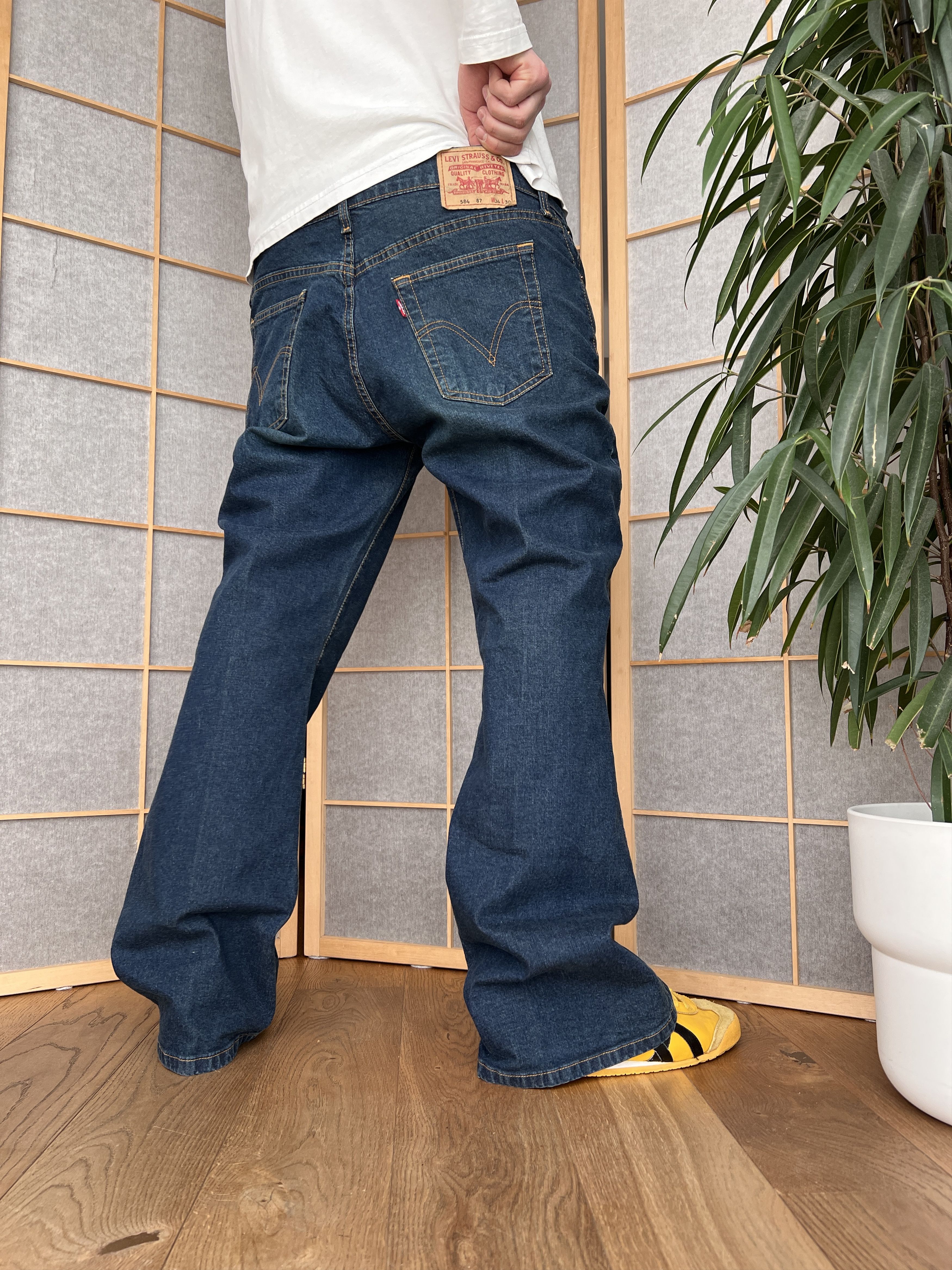 Levi's Vintage Clothing RARE Levis Flared Boot Cut Denim vintage 00s Retro Jeans y2k Size US 34 / EU 50 - 3 Thumbnail