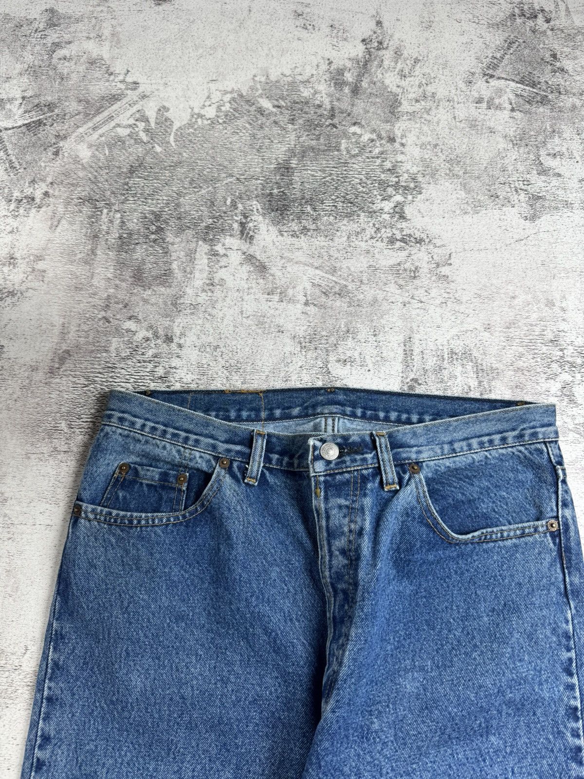 Levi's Levis 501 Original Fit Blue Work Wear Men’s W36 L30 Cotton Jeans Pants Trousers Size US 36 / EU 52 - 14 Thumbnail