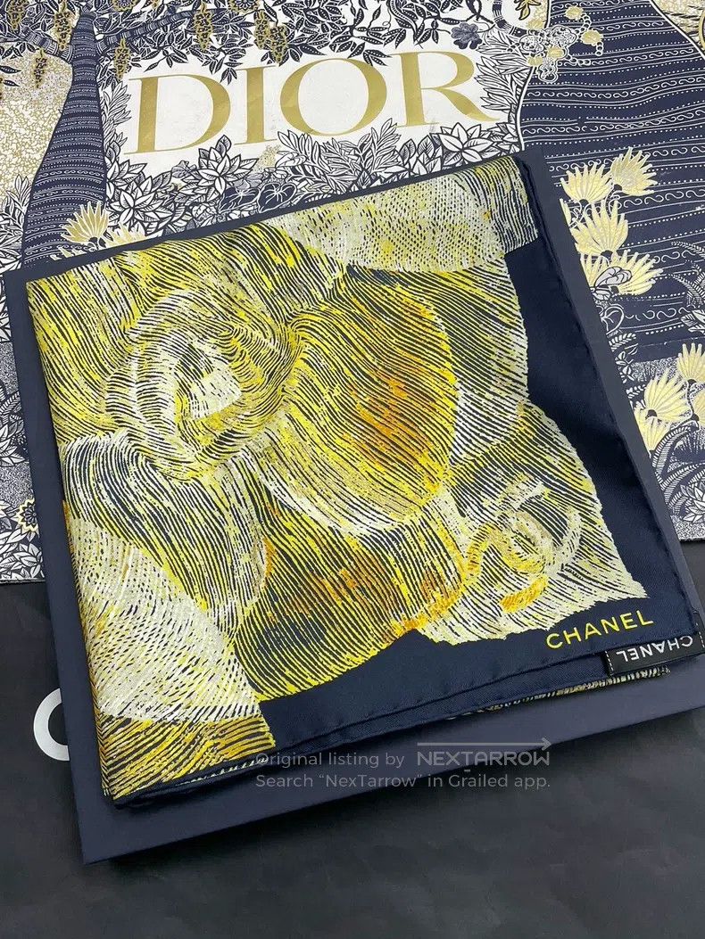 Chanel Chanel Colour-matched 90*90 silk scarf Size ONE SIZE - 2 Thumbnail