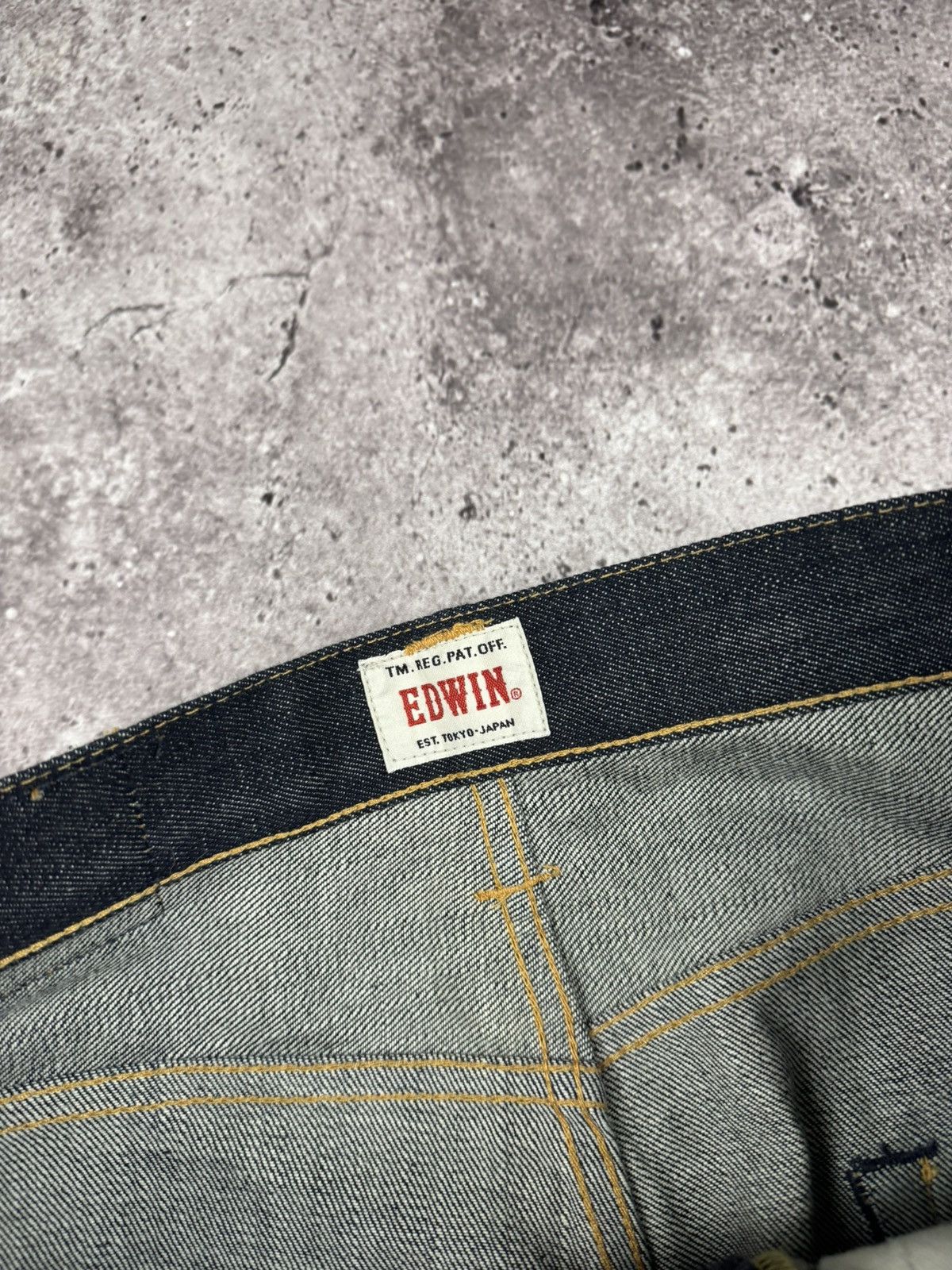 Edwin VINTAGE EDWIN WASHED DISTRESSED BAGGY SELVEDGE JAPANESSE Size US 30 / EU 46 - 8 Thumbnail