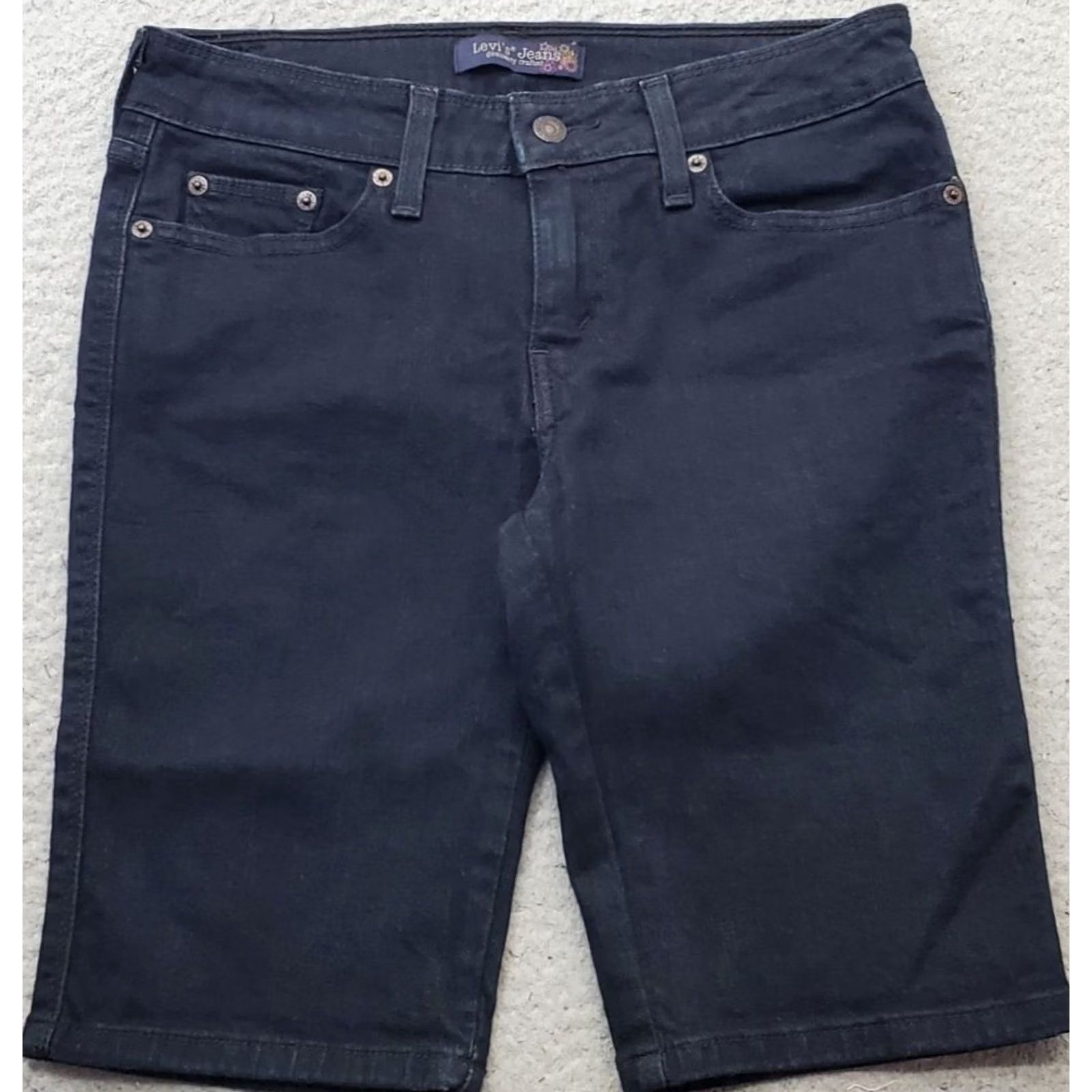 Levi's Levi's Womens 9 Blue Denim Dark Wash 5-Pocket Bermuda Shorts Size 30" / US 8 / IT 44 - 2 Thumbnail