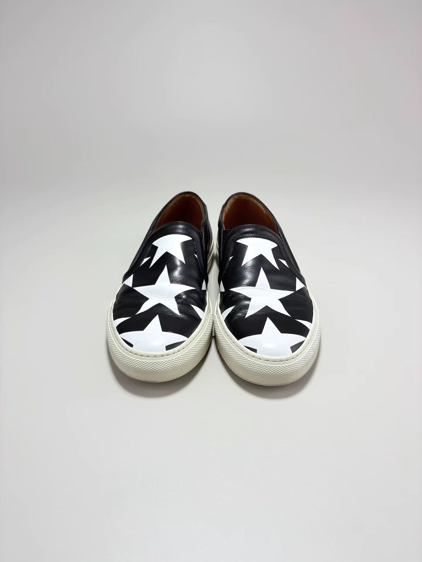 Givenchy GIVENCHY Star Print Slip-On Sneakers K1 Size US 6 / IT 36 - 2 Thumbnail