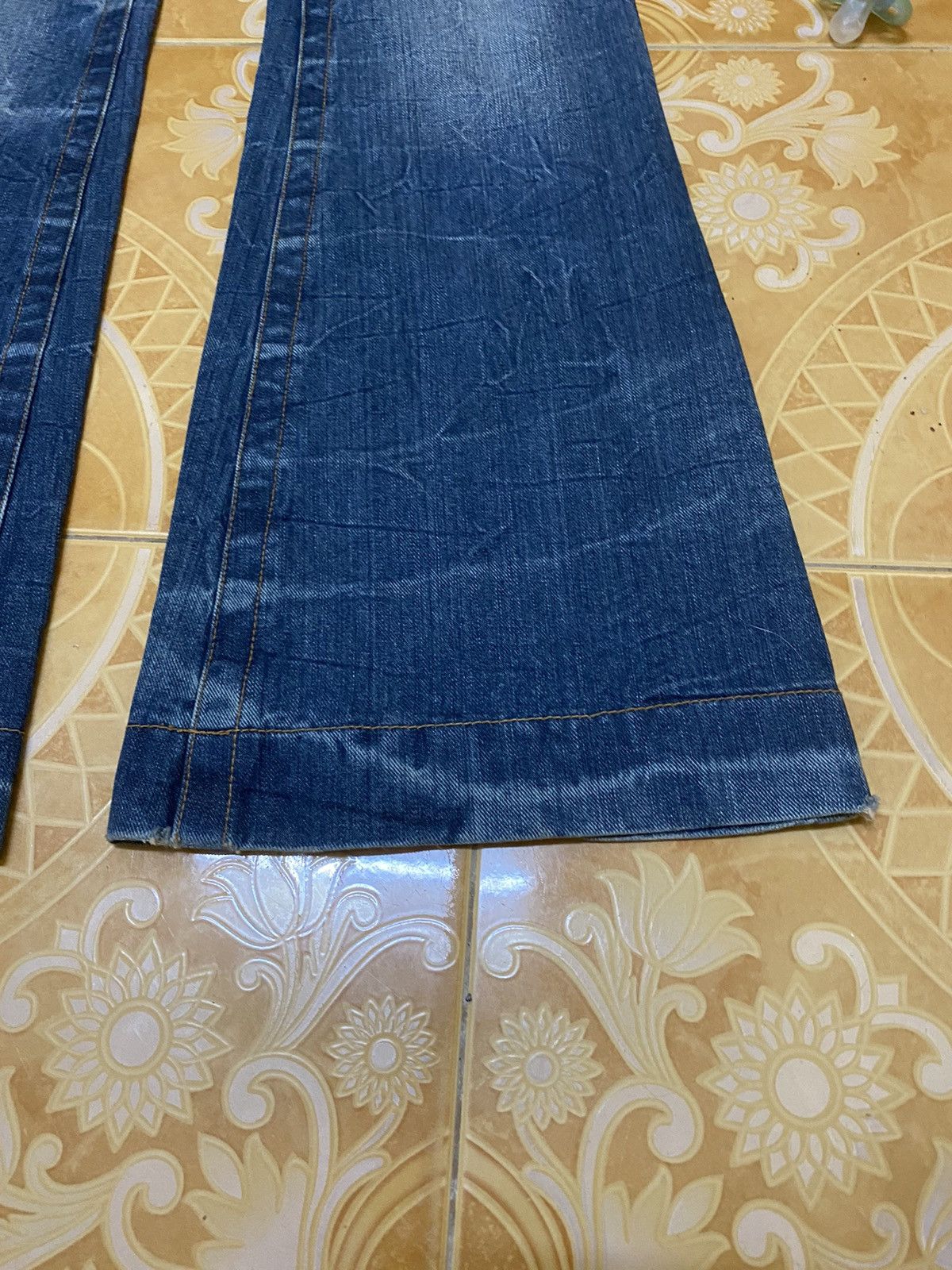 The Vintage Standaed Denim Jeans