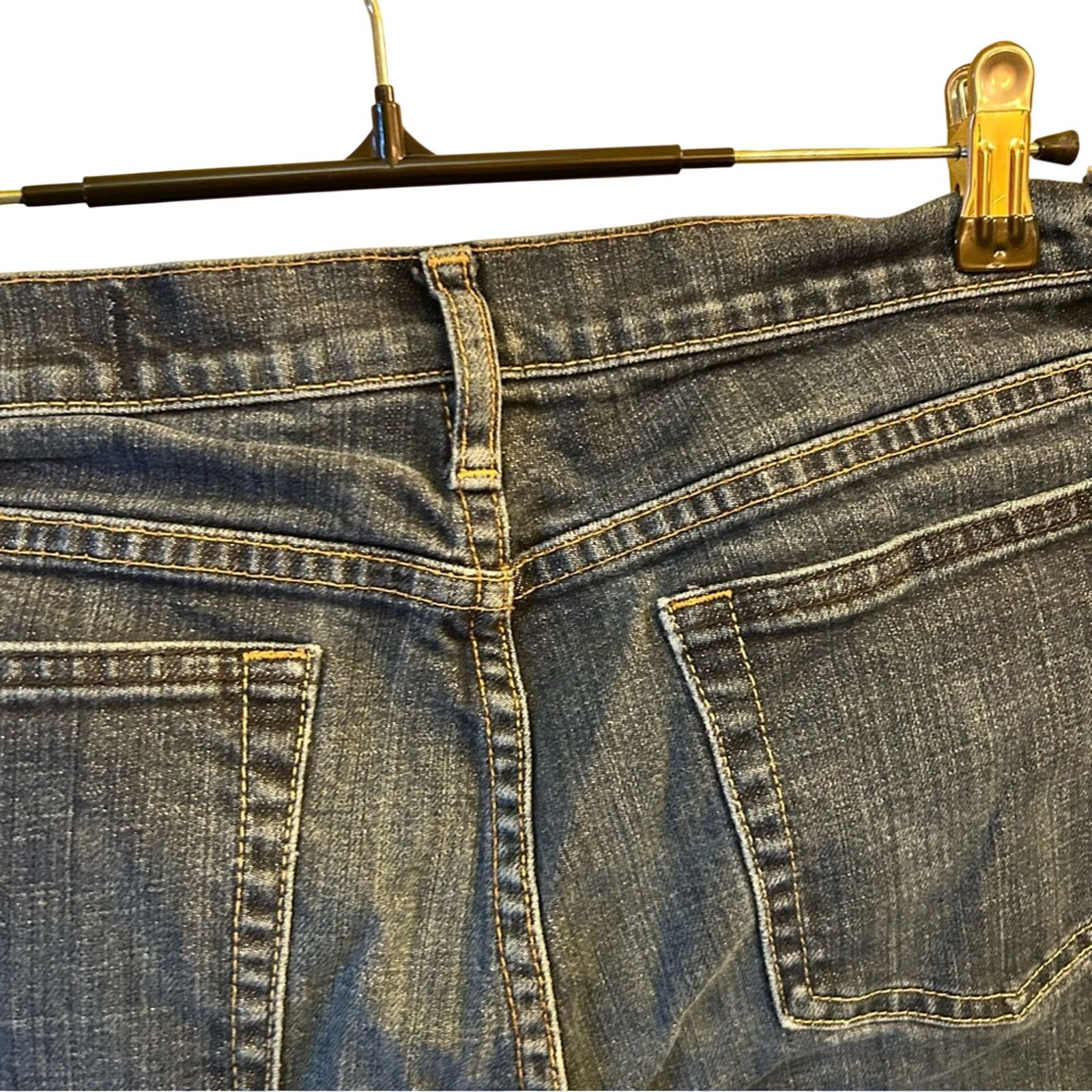 Gap Gap Bootcut Jeans Size 10 Medium Wash Stretch Denim Modern Size 32" / US 10 / IT 46 - 5 Thumbnail