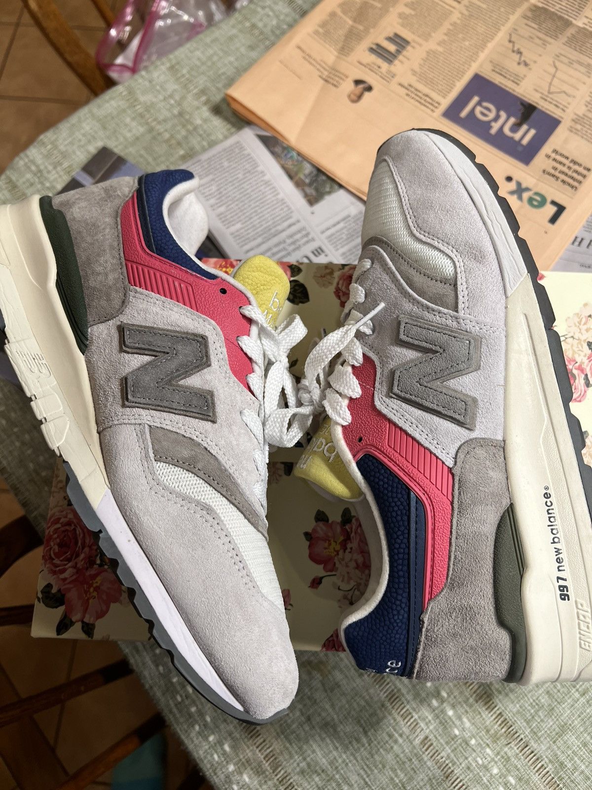 Aime Leon Dore × New Balance Aime Leon Dore New Balance 997 Canary Yellow Size US 10 / EU 43 - 5 Thumbnail