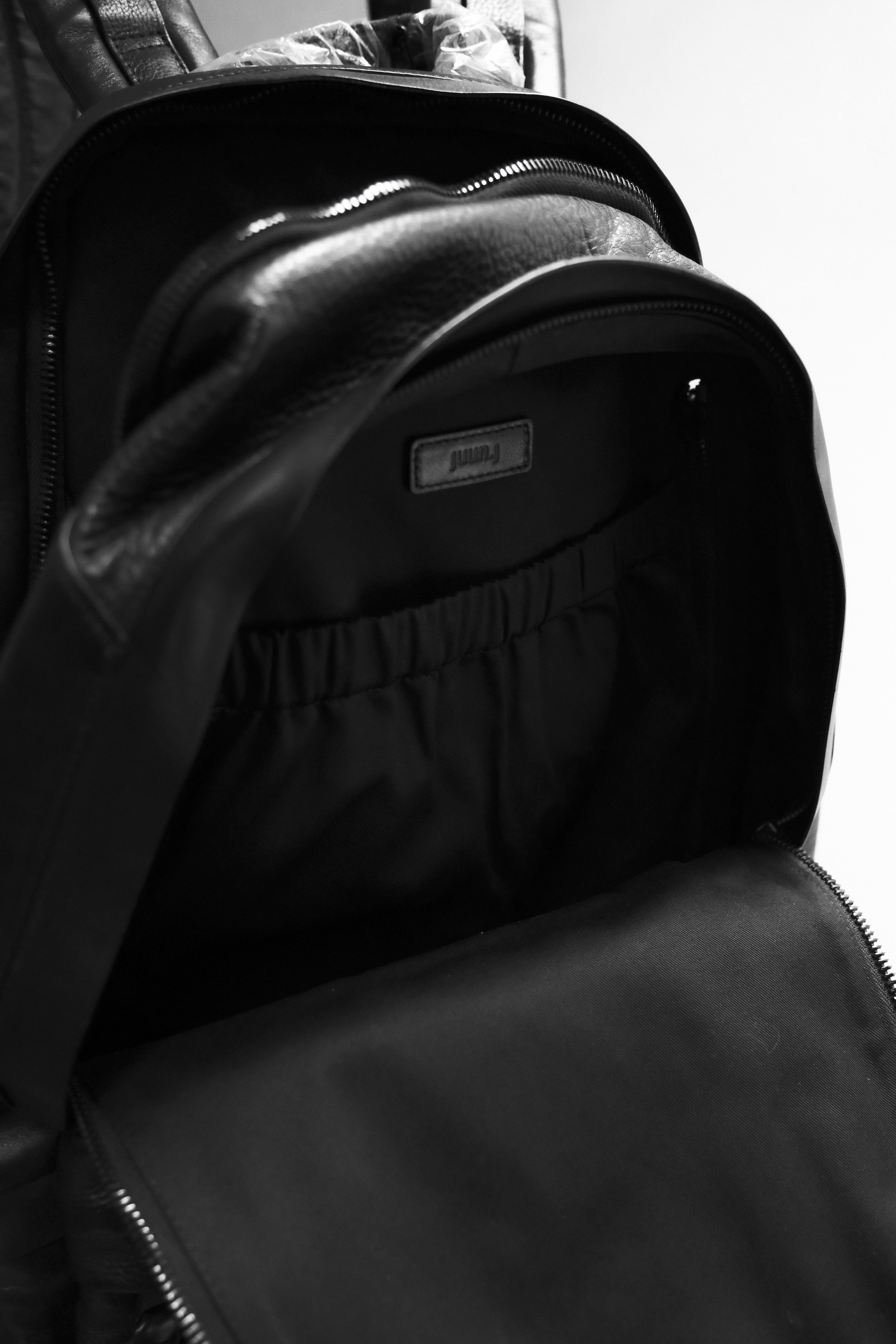 Juun.J JUUN.J Leather Backpack- Black Size ONE SIZE - 12 Thumbnail