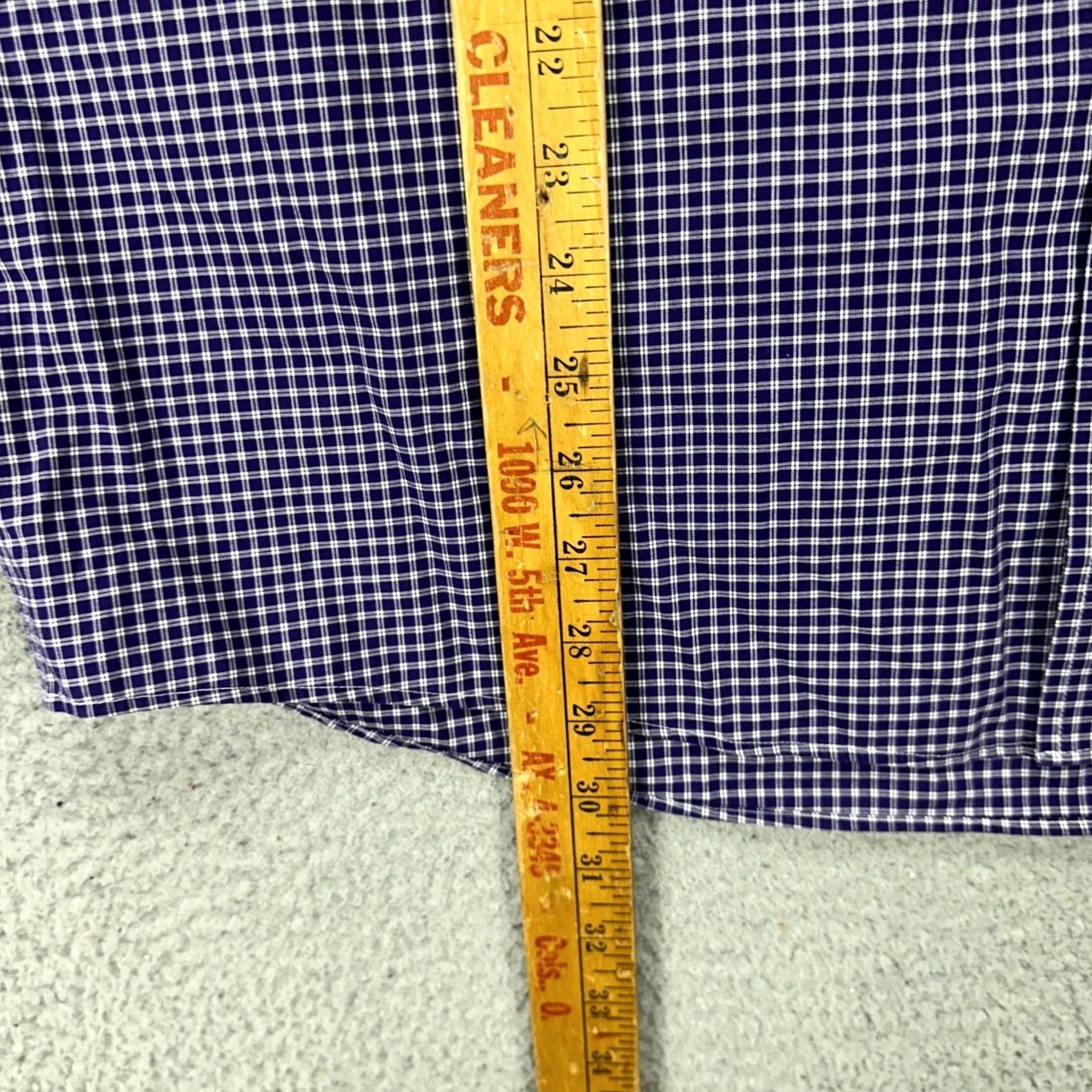 Jos. A. Bank Jos. A. Bank Traveler Shirt Button Up Men Large Purple White Plaid Pocket Cotton Shirt Size US L / EU 52-54 / 3 - 7 Thumbnail