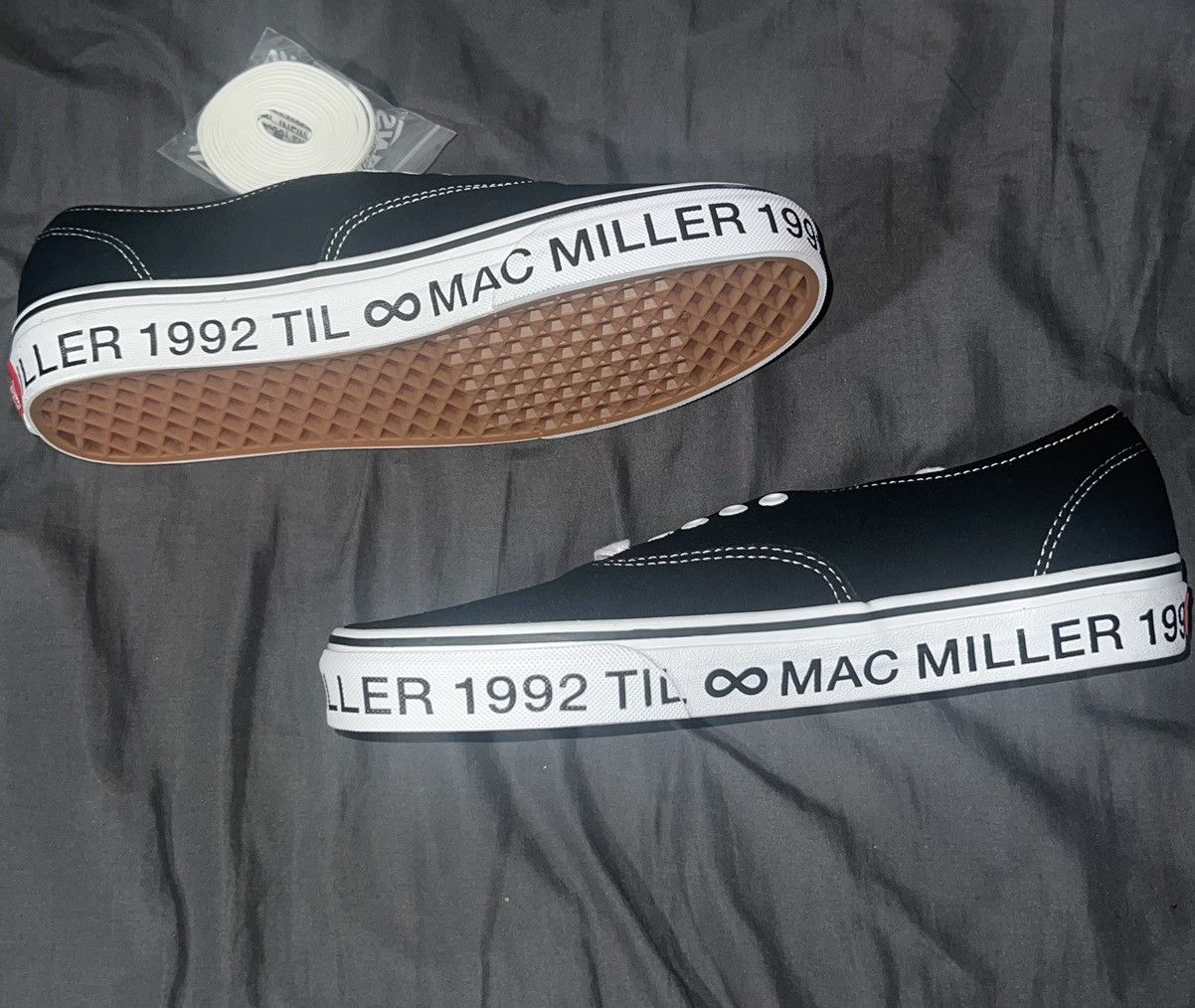 Mac Miller × Vans Swimming Mac Miller Vans RARE Size US 9.5 / EU 42-43 - 2 Thumbnail