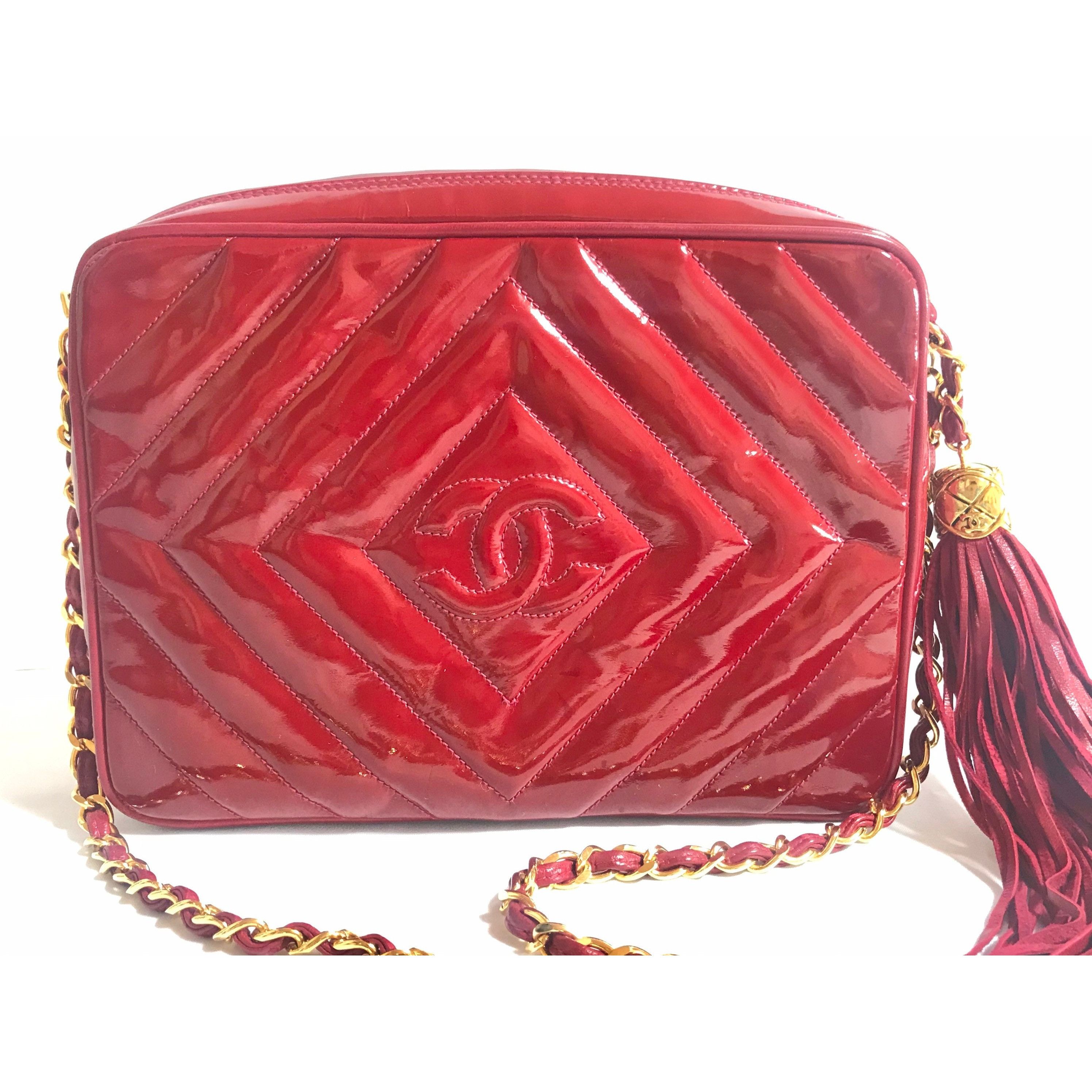 Chanel Vintage CHANEL lipstick red patent enamel shoulder bag Size ONE SIZE - 2 Thumbnail