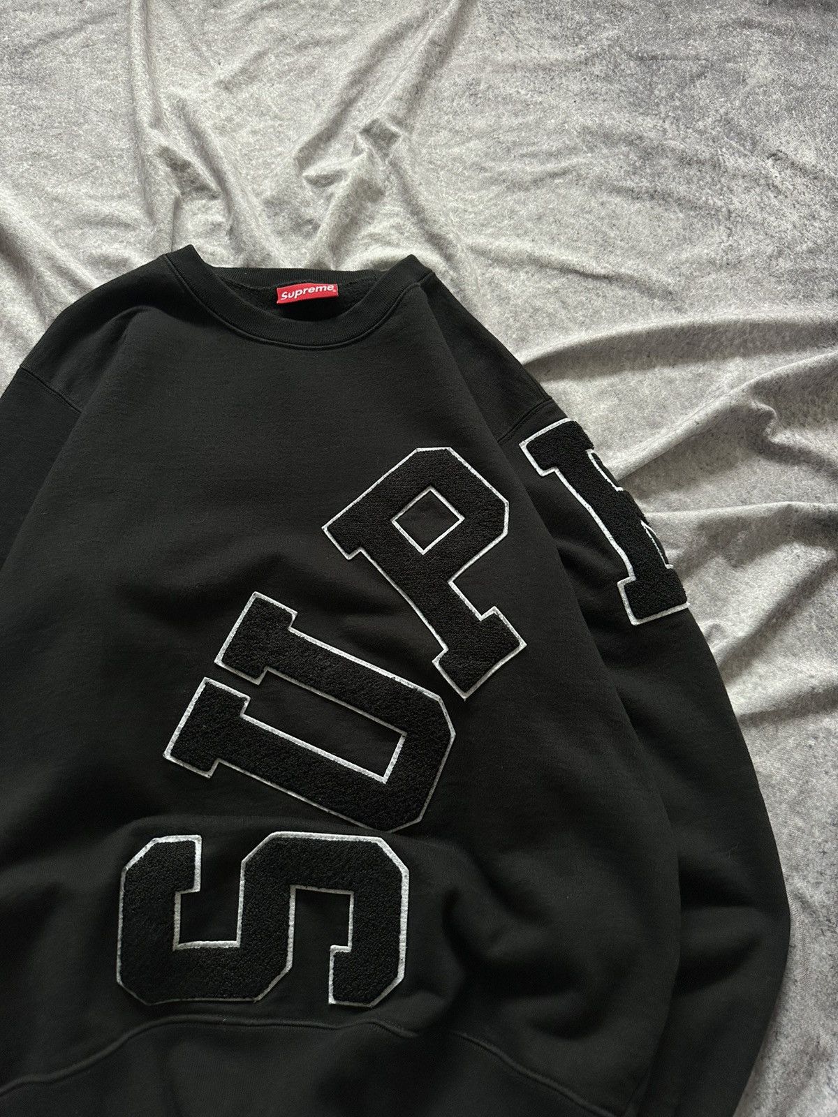 Supreme FW20 Supreme Big Arc Crewneck Chenille Logo Sweatshirt Size US M / EU 48-50 / 2 - 4 Thumbnail