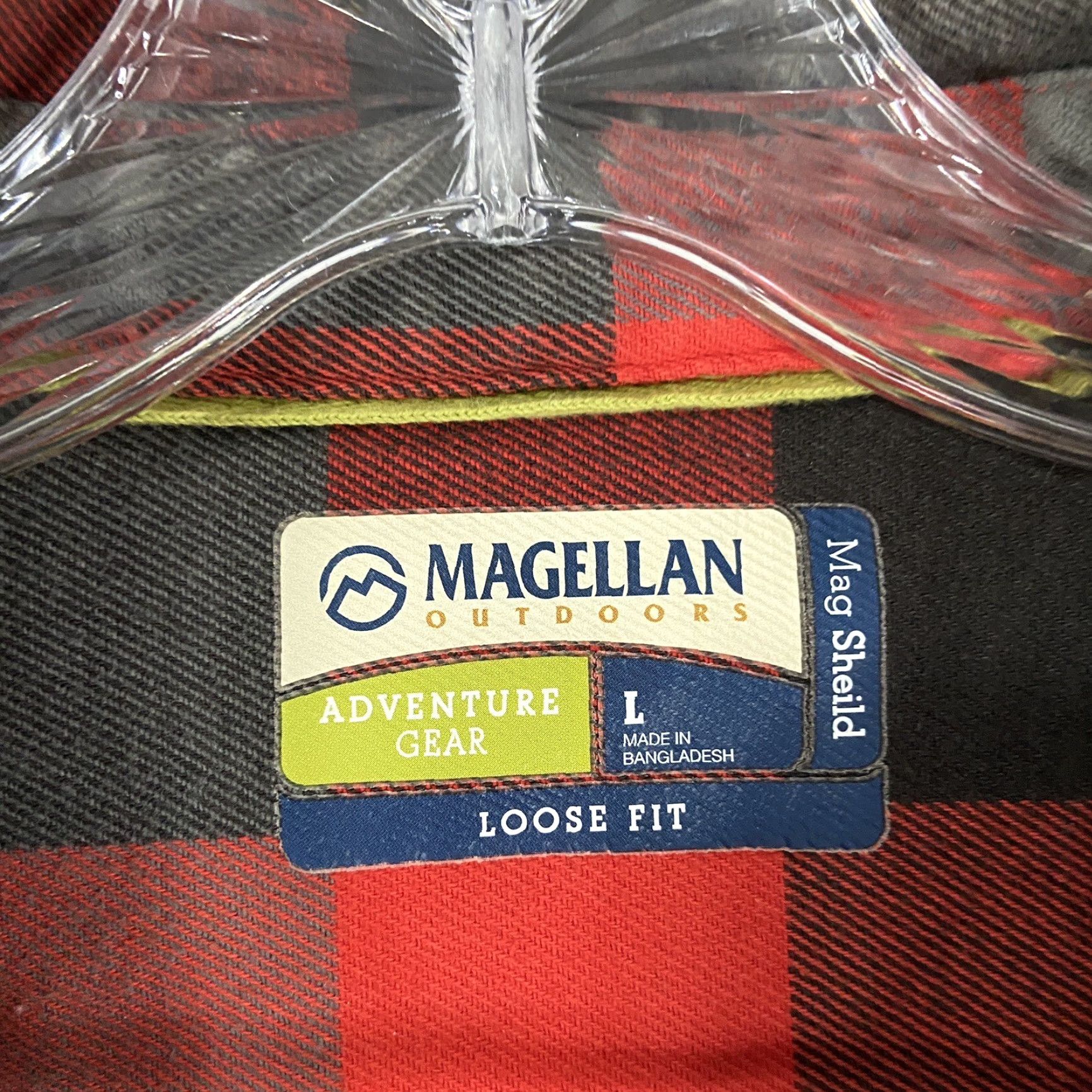 Vintage MAGELLAN Outdoor Red Plaid Flannel Button-Up Shirt Men’s L Loose Fit Size US L / EU 52-54 / 3 - 6 Thumbnail