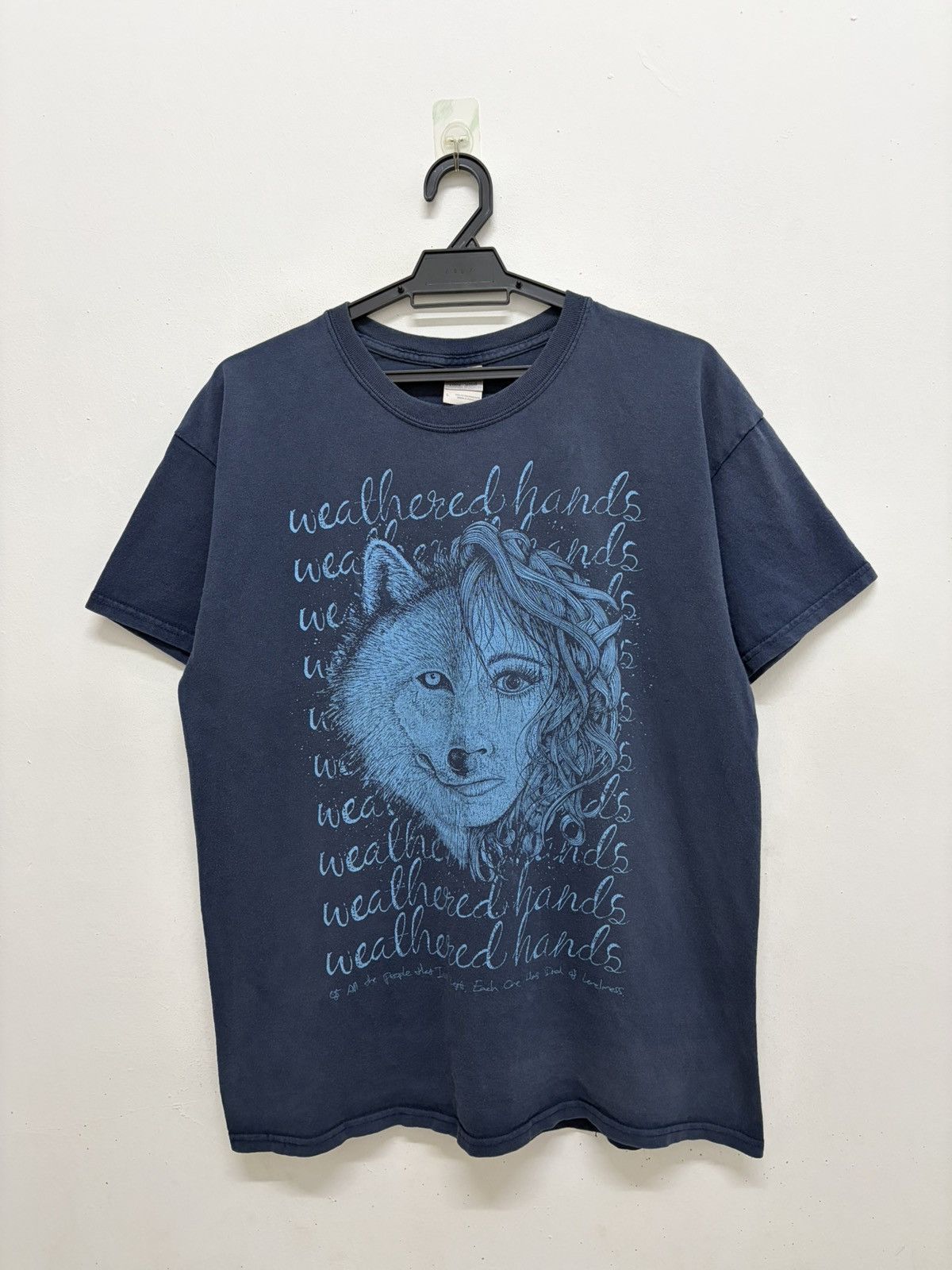 Band Tees WEATHERED HANDS ALTERNATIVE ROCK HARDCORE EMO BAND GILDAN Size US L / EU 52-54 / 3 - 1 Thumbnail