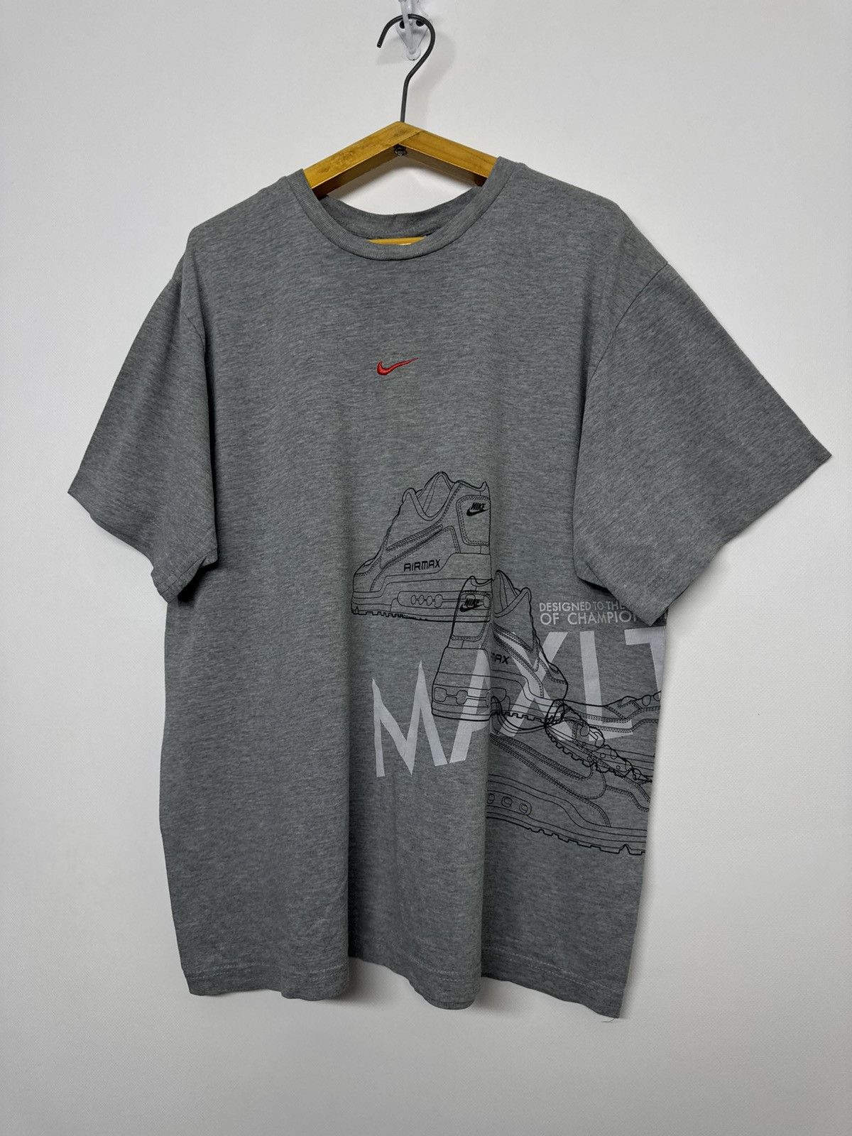 Nike Vintage Y2k Nike Air Max Big Logo Print T-Shirt Size US L / EU 52-54 / 3 - 4 Thumbnail