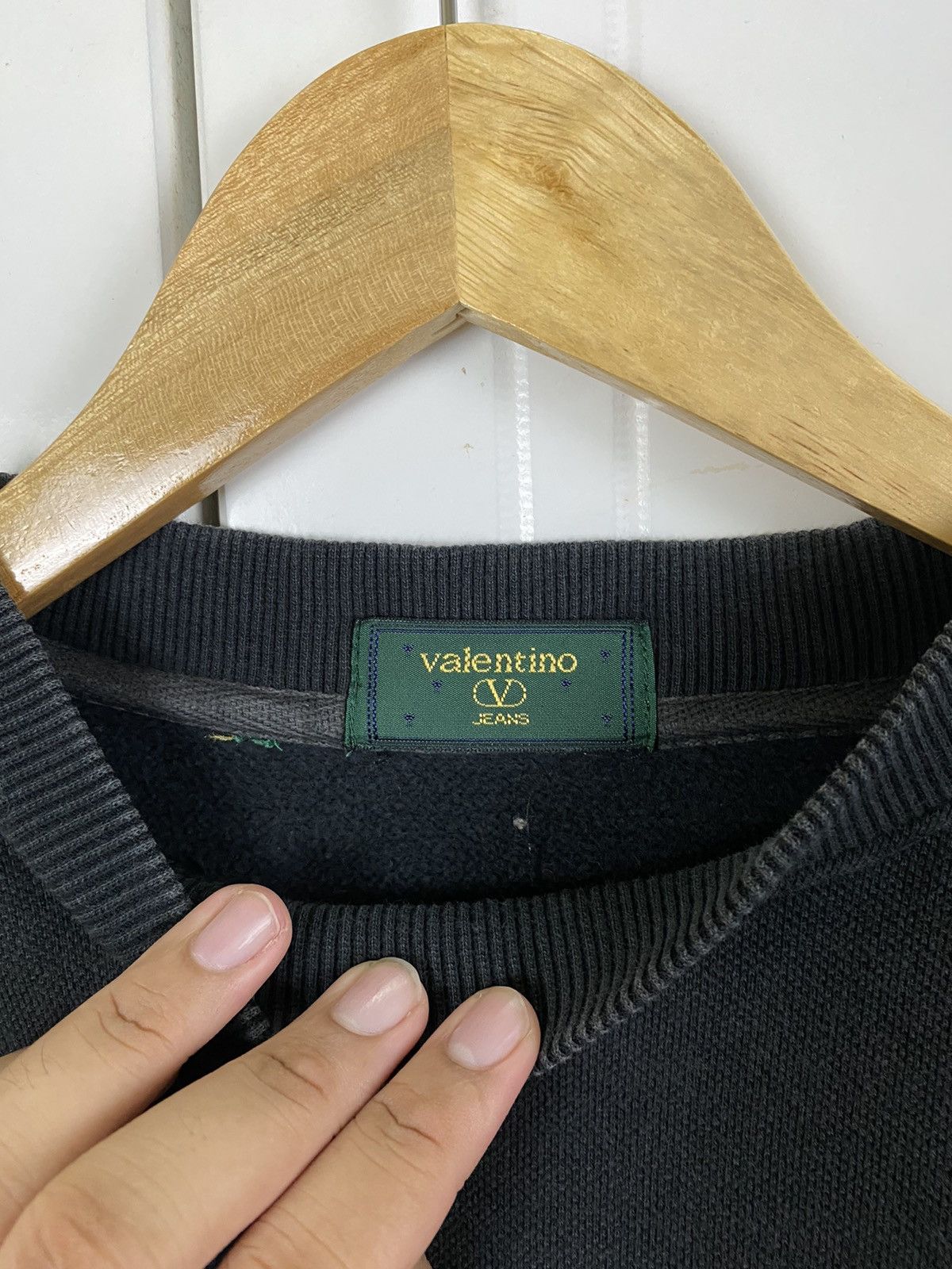 Designer × Valentino × Vintage Vintage Valentino Jeans Sweatshirt Size US S / EU 44-46 / 1 - 7 Thumbnail