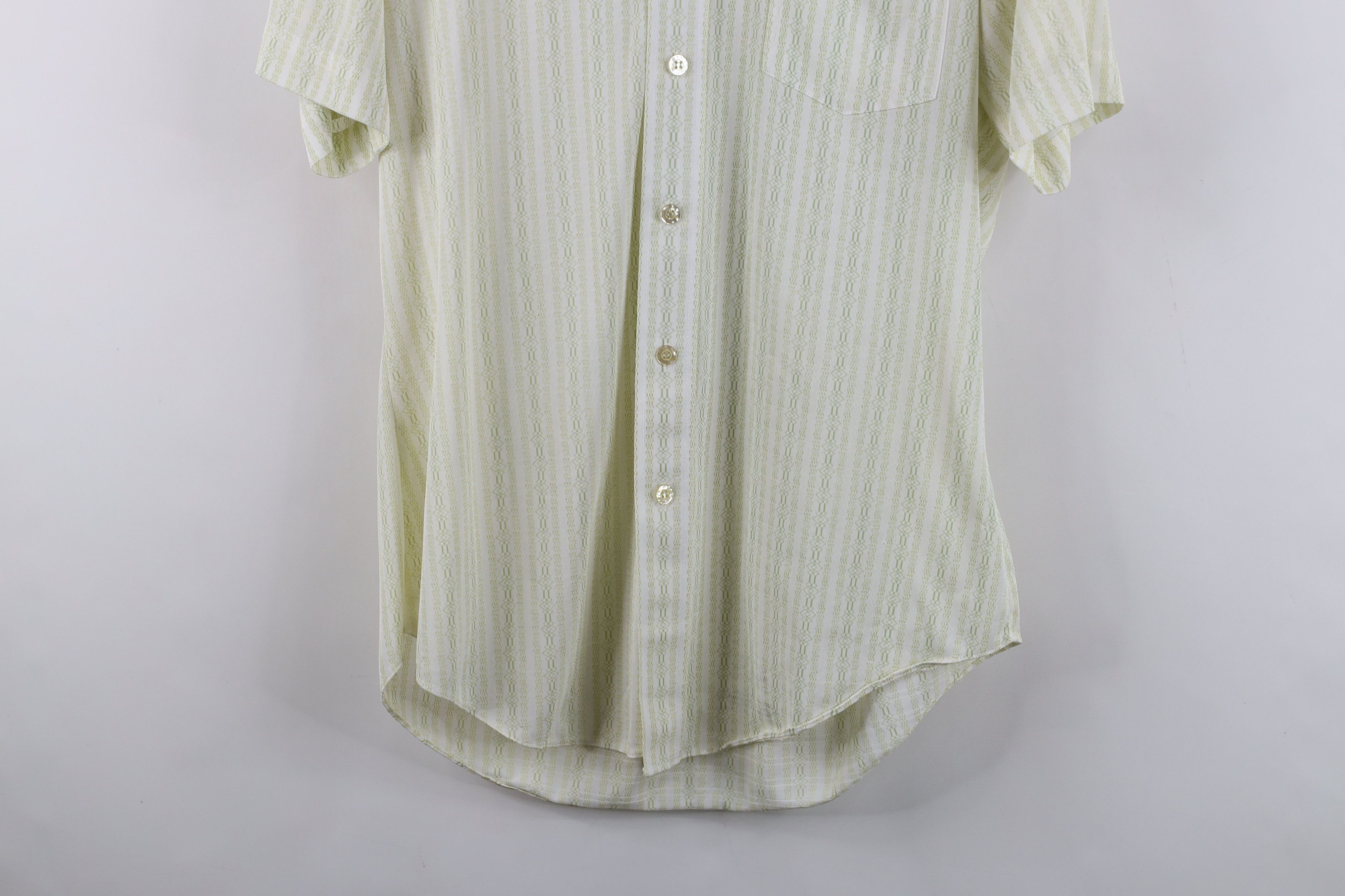 Vintage Vintage 70s Streetwear Collared Short Sleeve Button Shirt Size US L / EU 52-54 / 3 - 3 Thumbnail