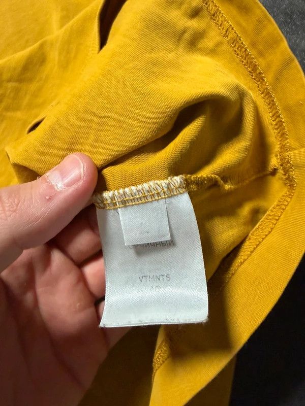 VTMNTS VTMNTS Vetemans Barcode Mustard Tee Shirt Gvasalia Size US L / EU 52-54 / 3 - 6 Thumbnail
