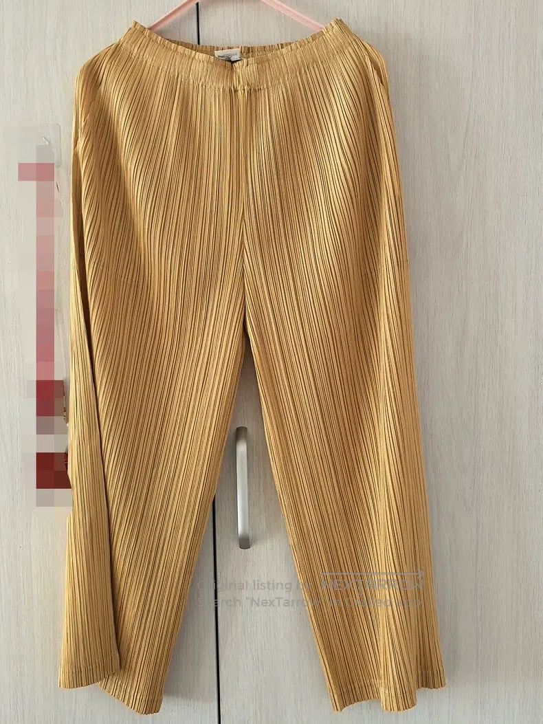 Issey Miyake size:4 Yellow Pants