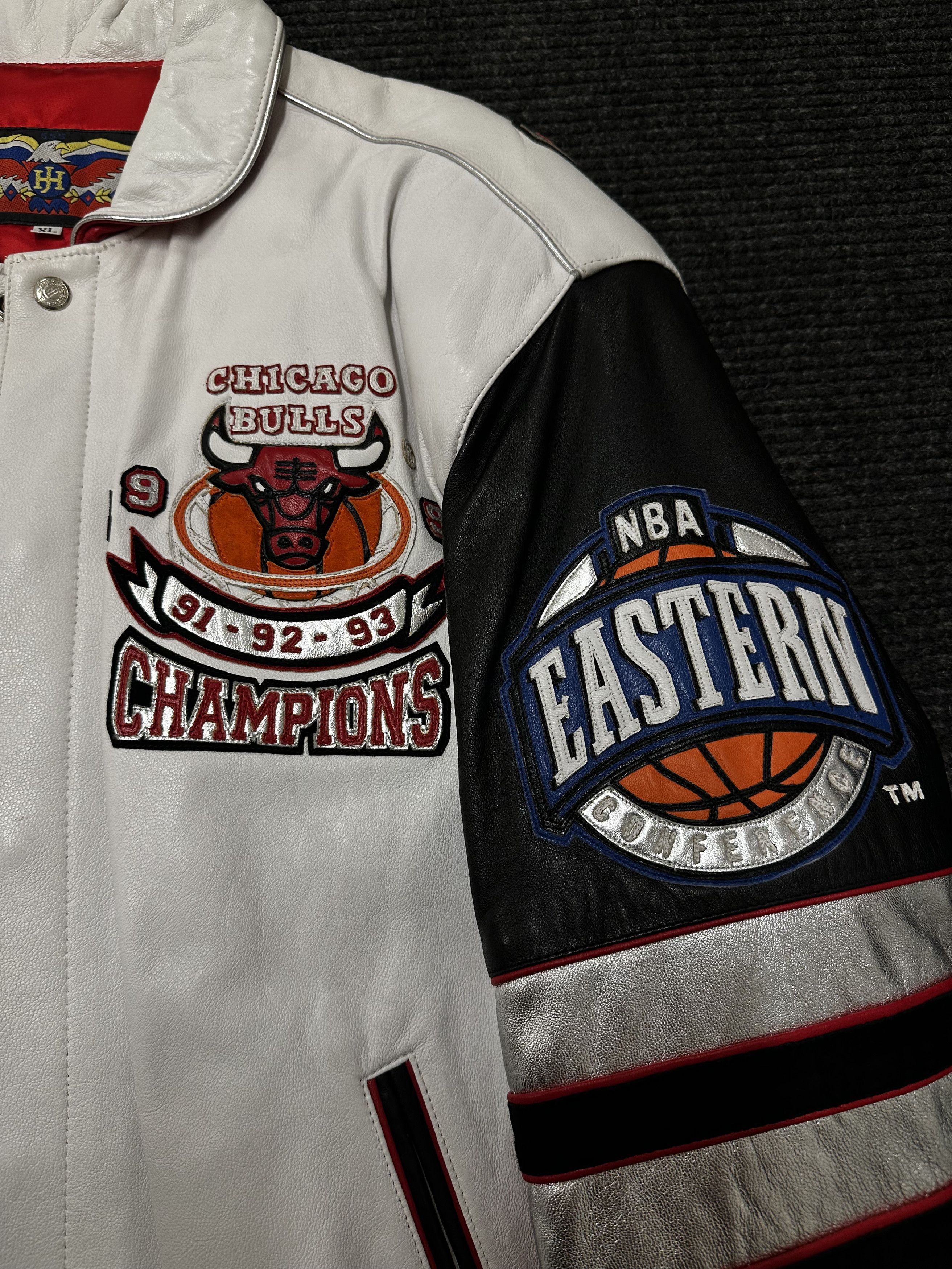 JH Design × Jeff Hamilton × NBA *NEW* Vintage JH Design *1996 CHICAGO BULLS* Leather Jacket Size US XL / EU 56 / 4 - 3 Thumbnail