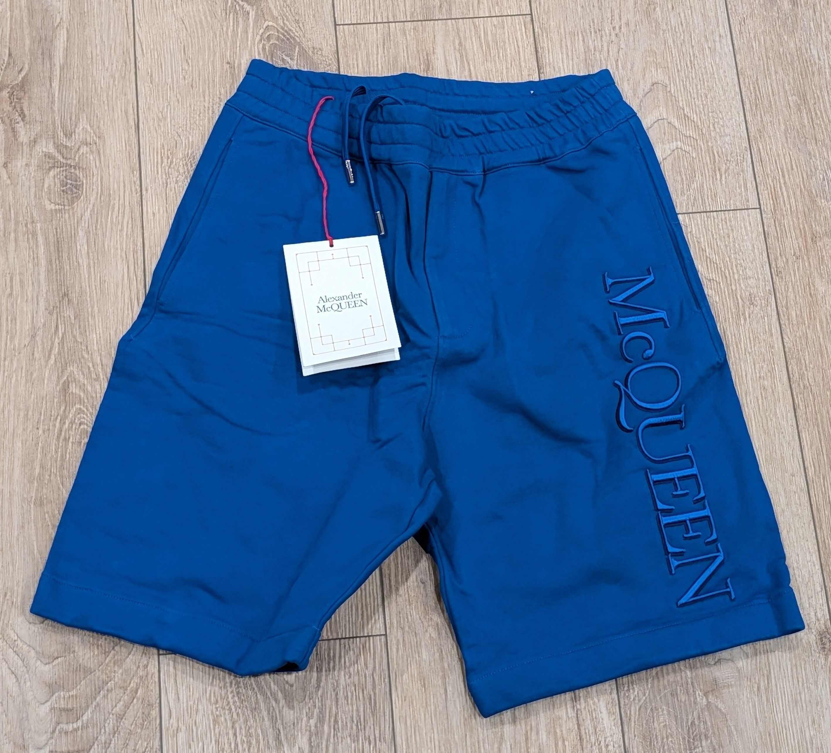 Alexander McQueen Alexander McQueen Logo Sweat Shorts Galatic Blue Small Size US 30 / EU 46 - 1 Thumbnail