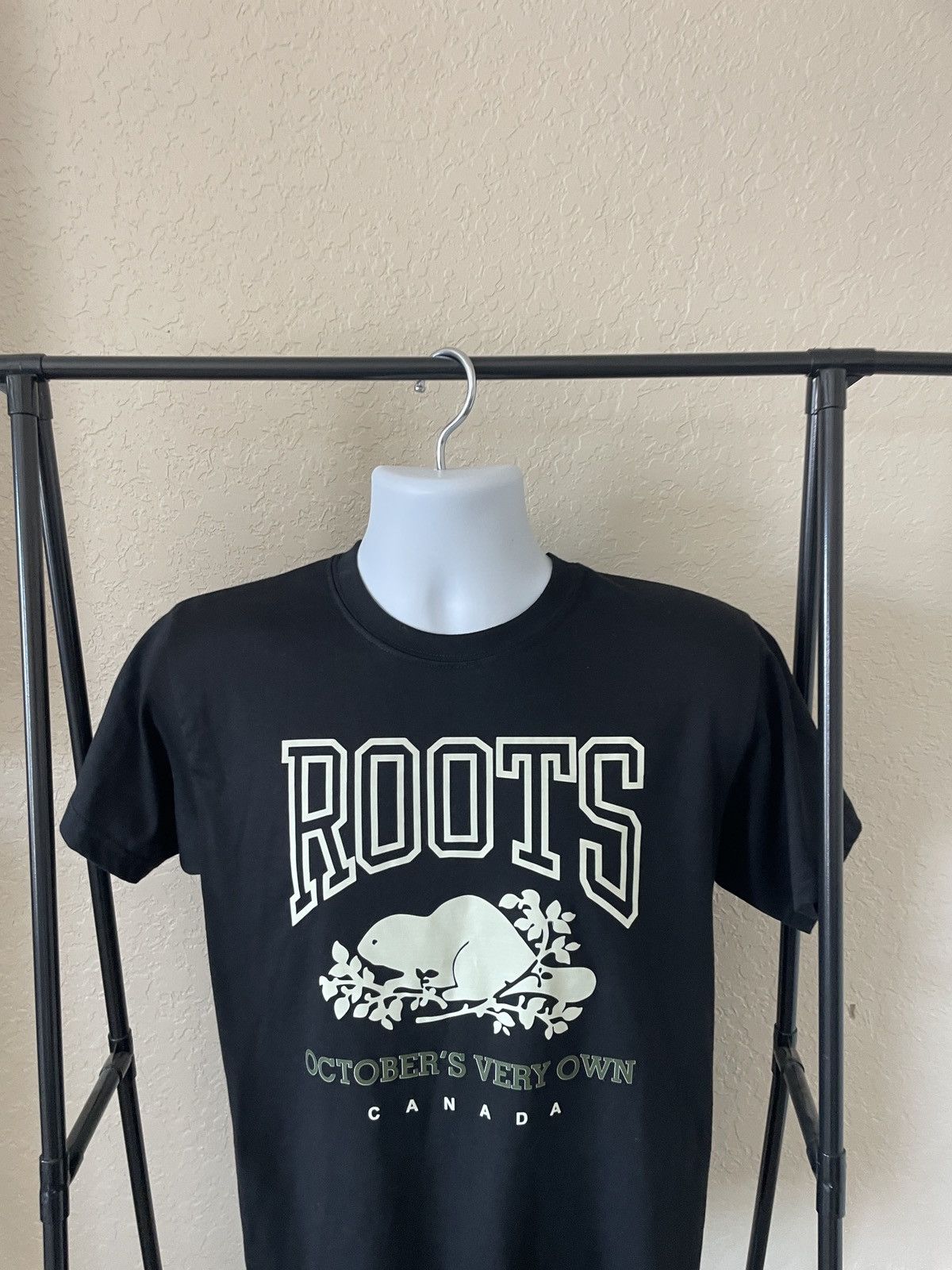 October's Very Own × Roots Roots x OVO beaver Graphic tee Size US M / EU 48-50 / 2 - 2 Thumbnail
