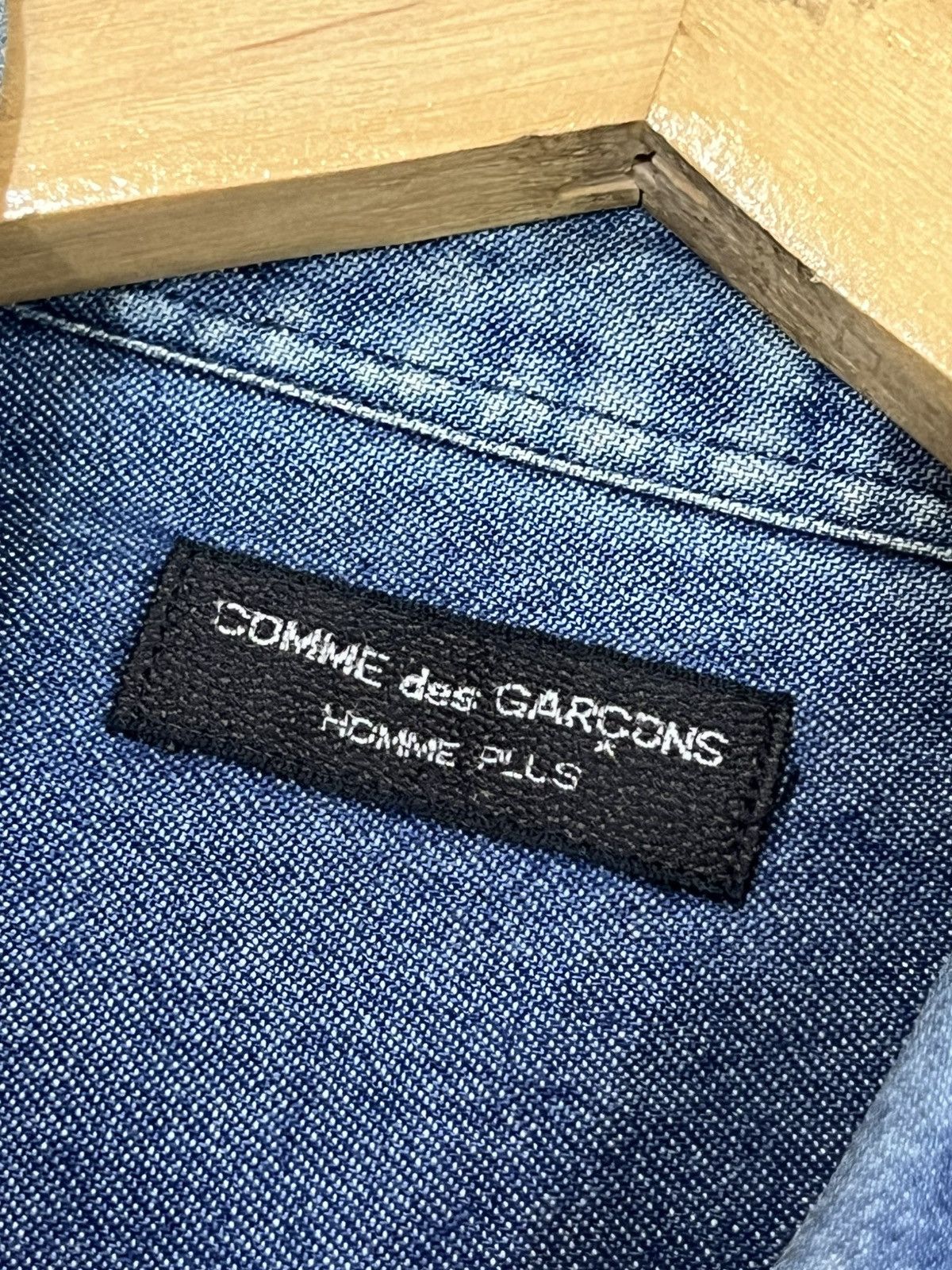 Comme des Garcons Vtg 90's Comme des Garcons Patchwork Denim Shirt Size US XL / EU 56 / 4 - 3 Thumbnail