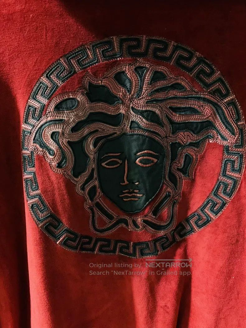 Versace Versace Velvet Medusa embroidered patterned hoodie Size US XXL / EU 58 / 5 - 7 Thumbnail