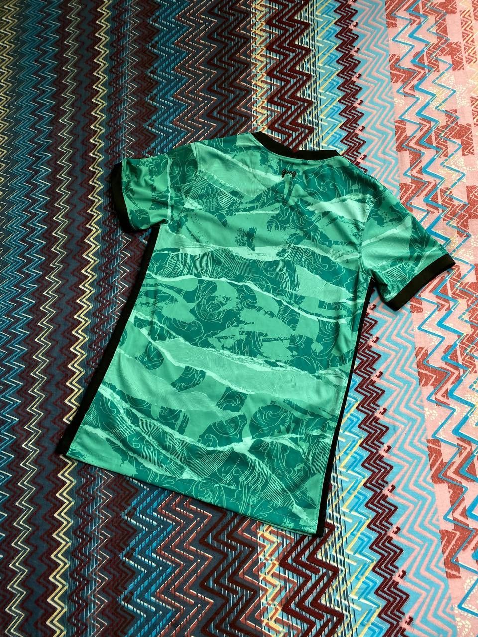 Nike Sportwear Jerseys Nike T-Shirt L.F.C. Y2K DRI-FIT Vintage Size US S / EU 44-46 / 1 - 12 Thumbnail