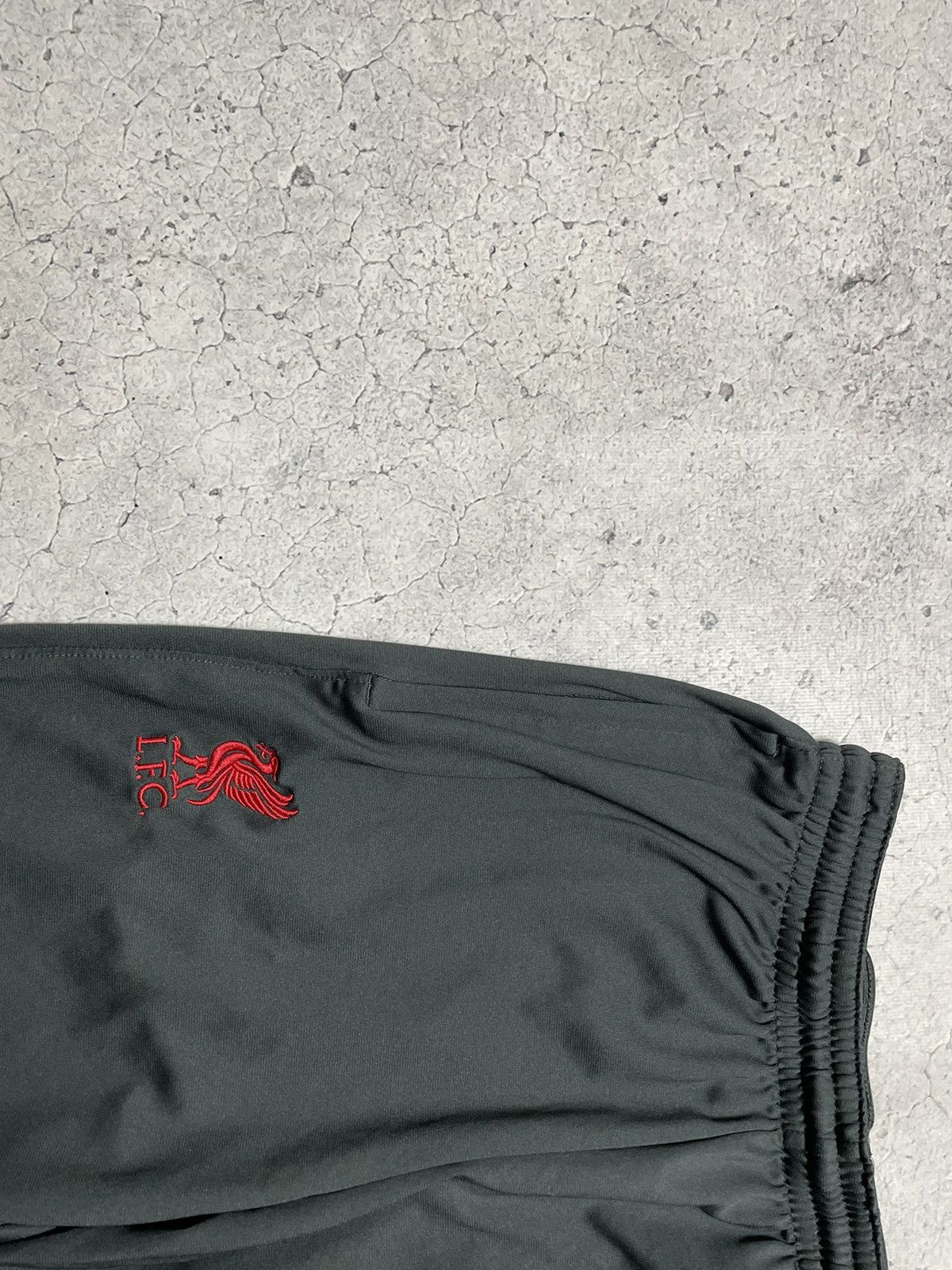 Nike Nike Dri-Fit FC Liverpool Football Training Pants Size US 32 / EU 48 - 5 Thumbnail