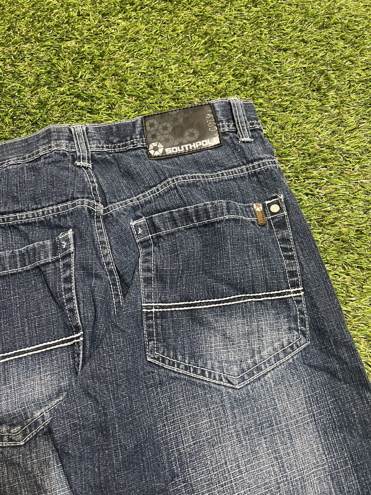 Southpole Do not buy looking to trade for some sizs 40 or 42 southpole Size US 34 / EU 50 - 7 Thumbnail