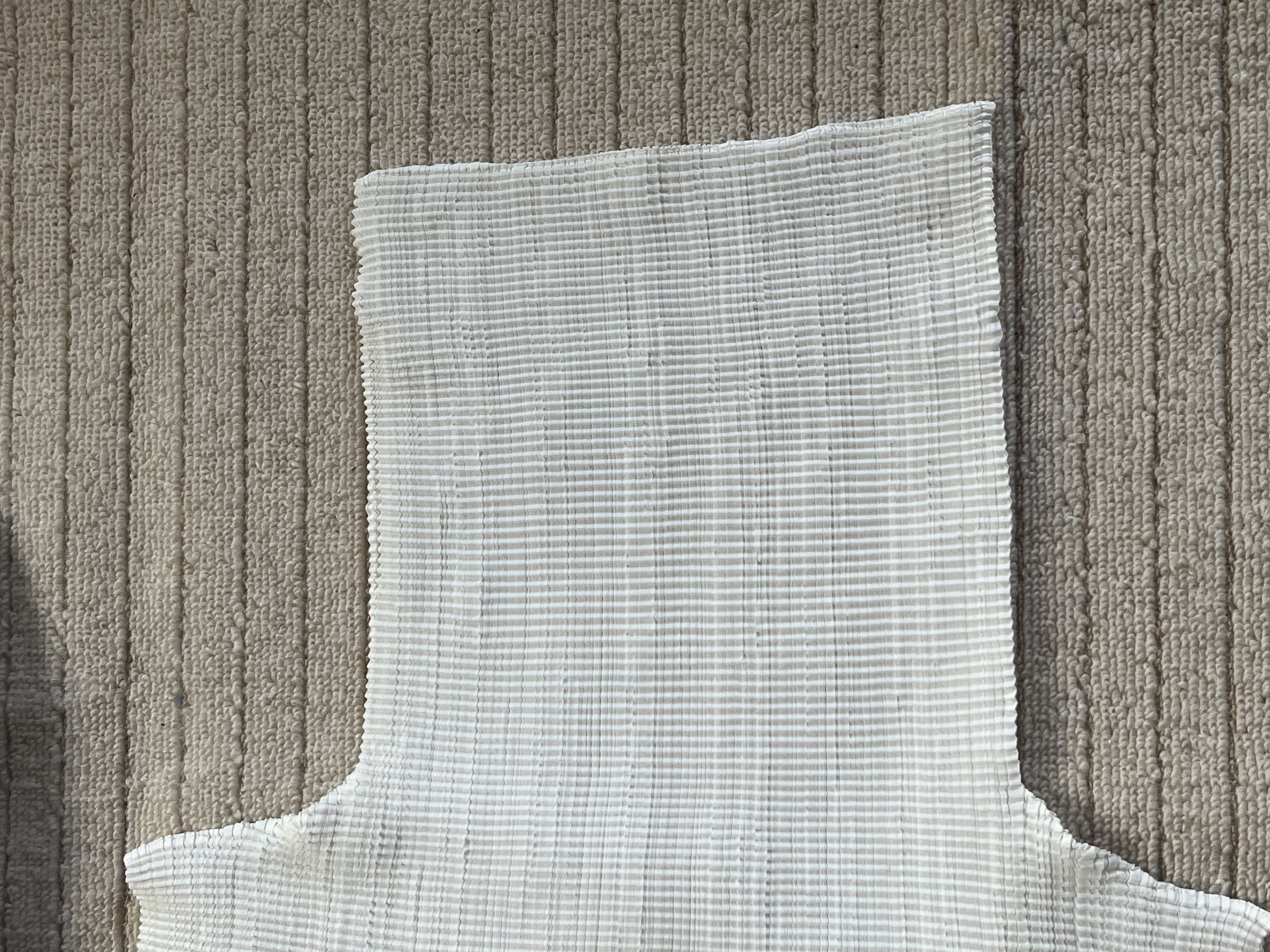 Issey Miyake Issey Miyake White Turtleneck Pleats Please Size ONE SIZE - 4 Thumbnail