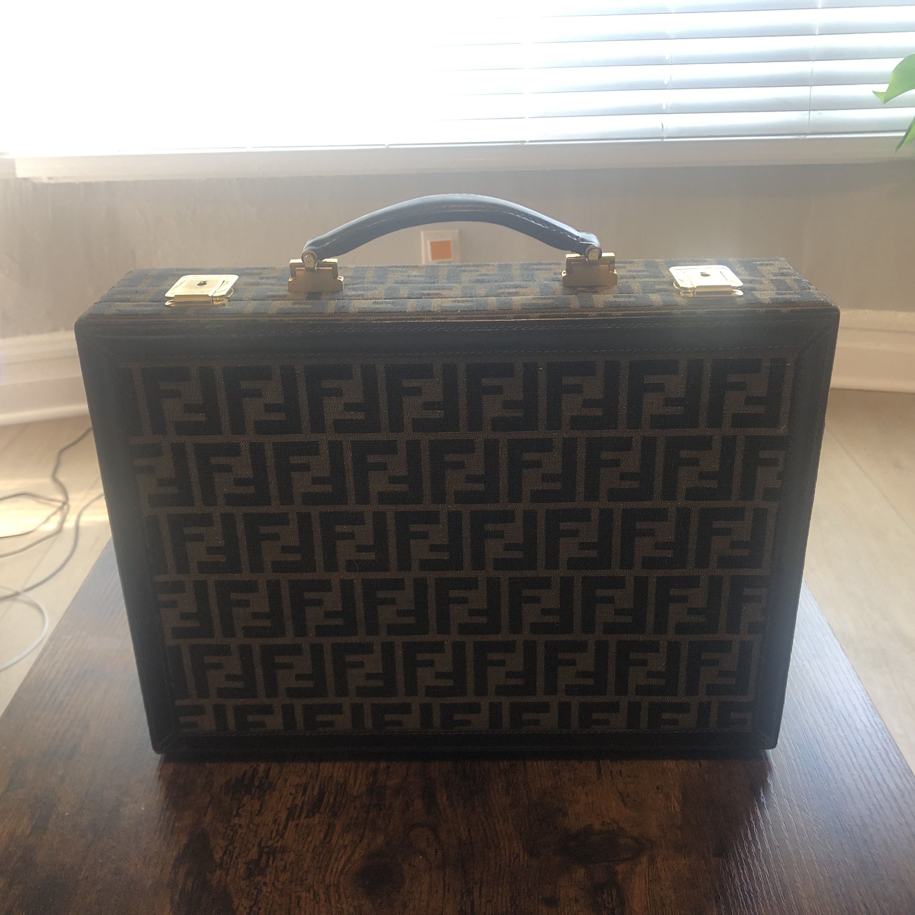 Fendi Fendi Vintage RARE Trunk/Jewelry Case Size ONE SIZE - 2 Thumbnail