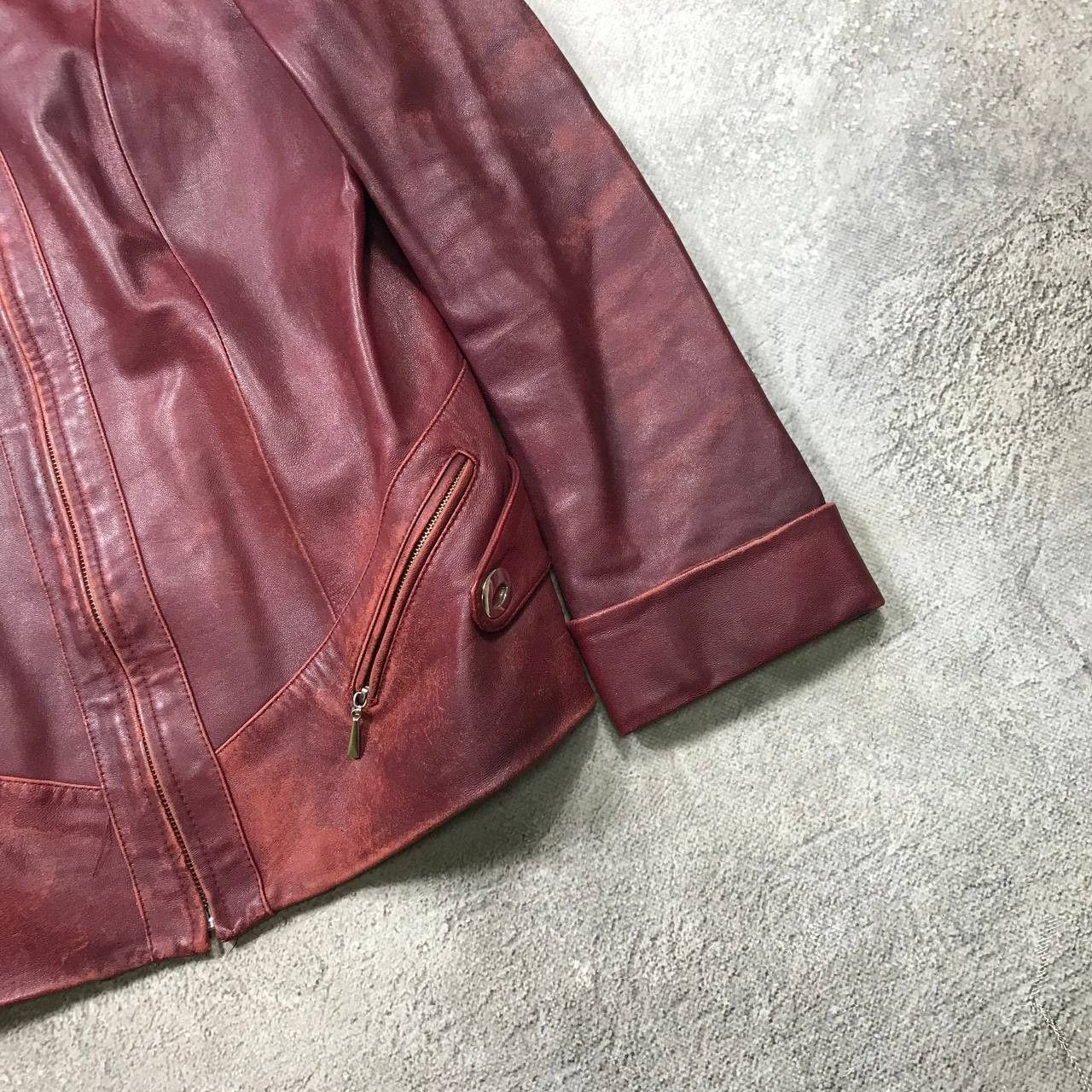 Vintage Vintage Y2K Burgundy Leather Jacket Streetwear 90s Boxy M Size M / US 6-8 / IT 42-44 - 5 Thumbnail