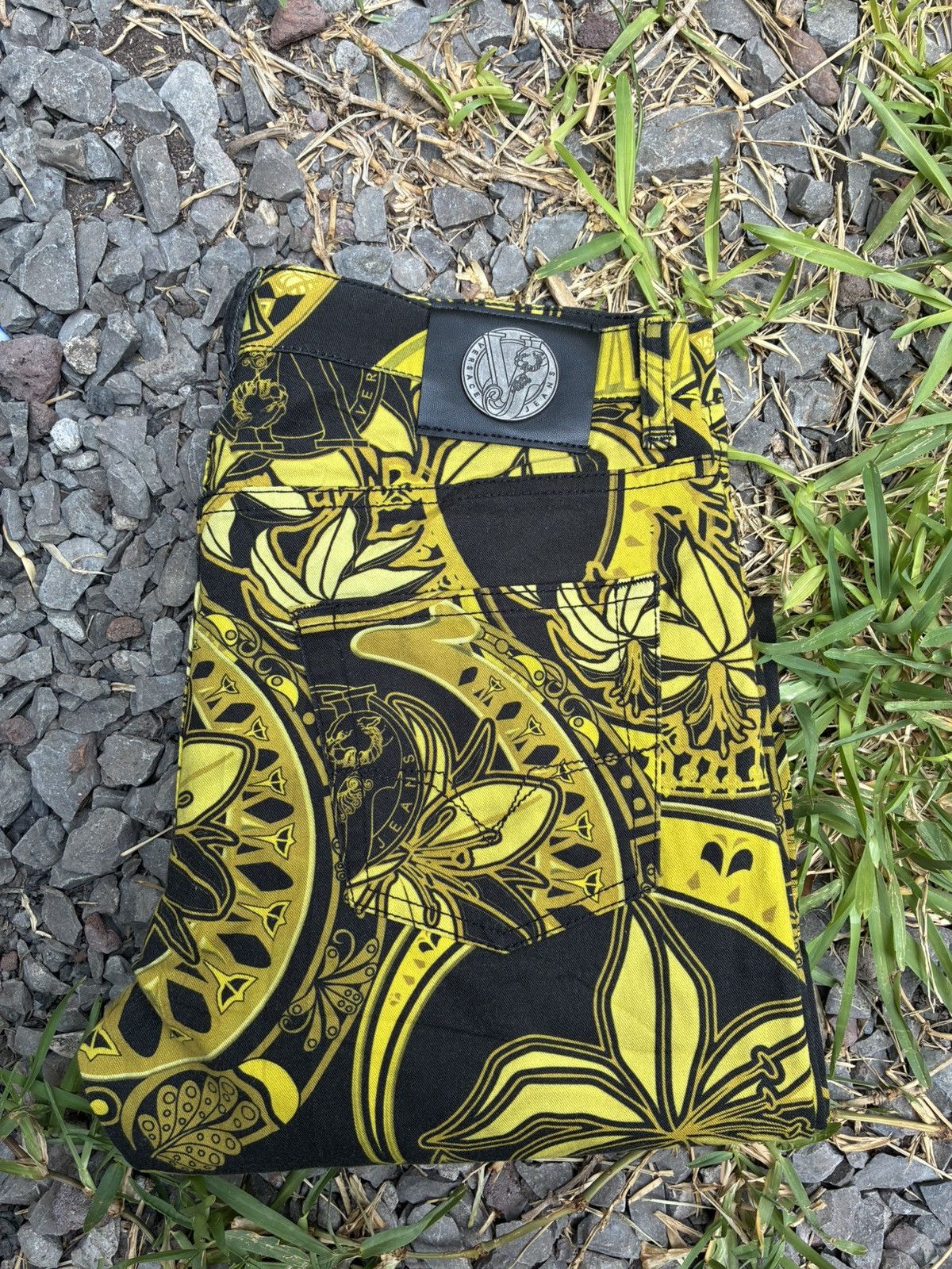 Versace 🔥 Rare vintage-style Versace jeans Size US 30 / EU 46 - 7 Thumbnail