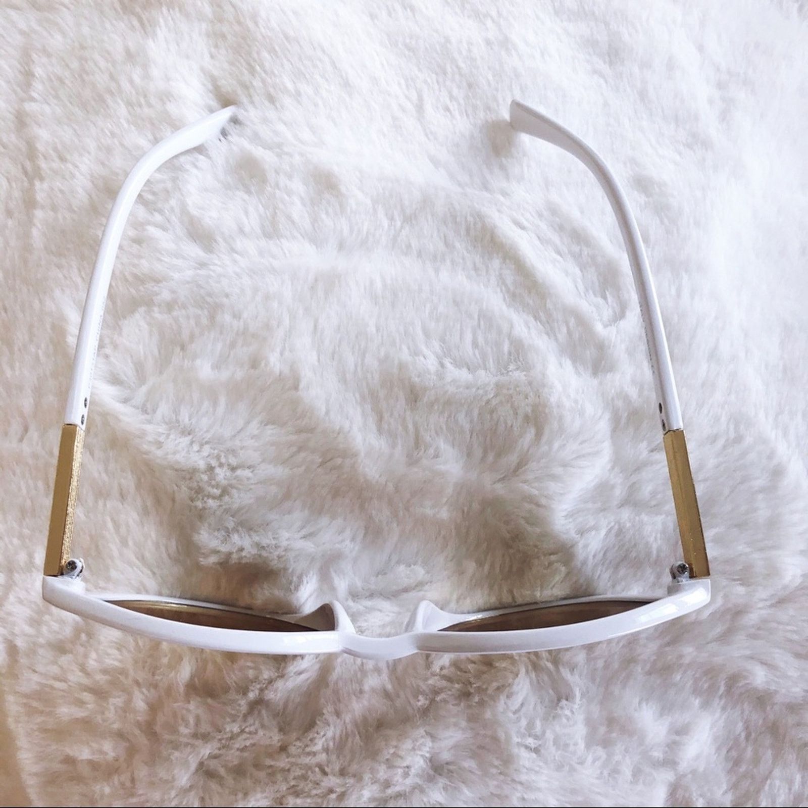Other Celia White Cat Eye Full Rim Sunglasses Size ONE SIZE - 4 Thumbnail