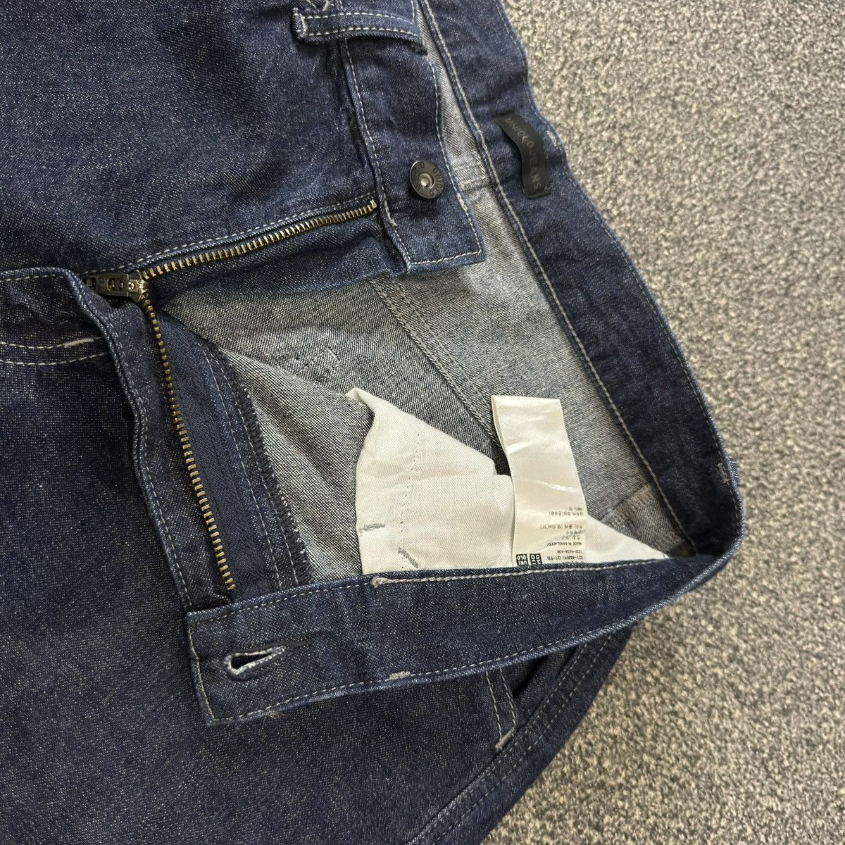 Undercover × Uniqlo 🔥🇯🇵 Japanese Baggy Raw Denim Uniqlo Indigo Jeans Y2K Style Size US 31 - 12 Thumbnail