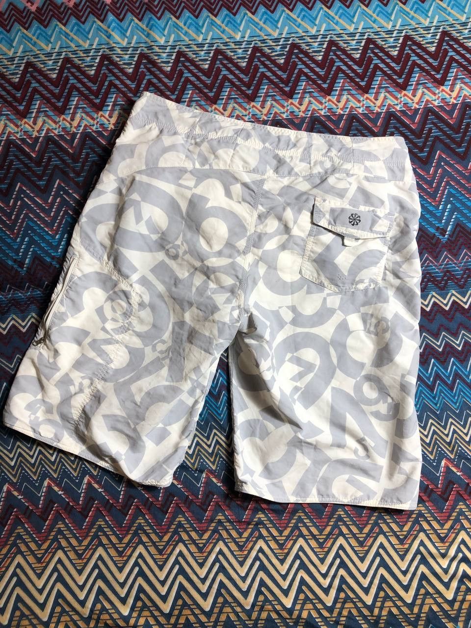 Nike × Vintage Vintage Nke Y2K Swimming Surf Shorts Size 33 Size US 33 - 15 Thumbnail