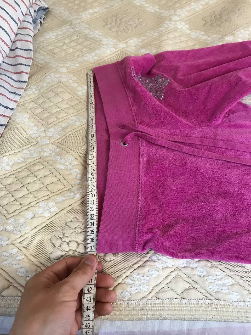 Juicy Couture 🔥 Juicy Couture Vintage Velour Wide Tracksuit Pants Y2K Logo Size 28" / US 6 / IT 42 - 14 Thumbnail