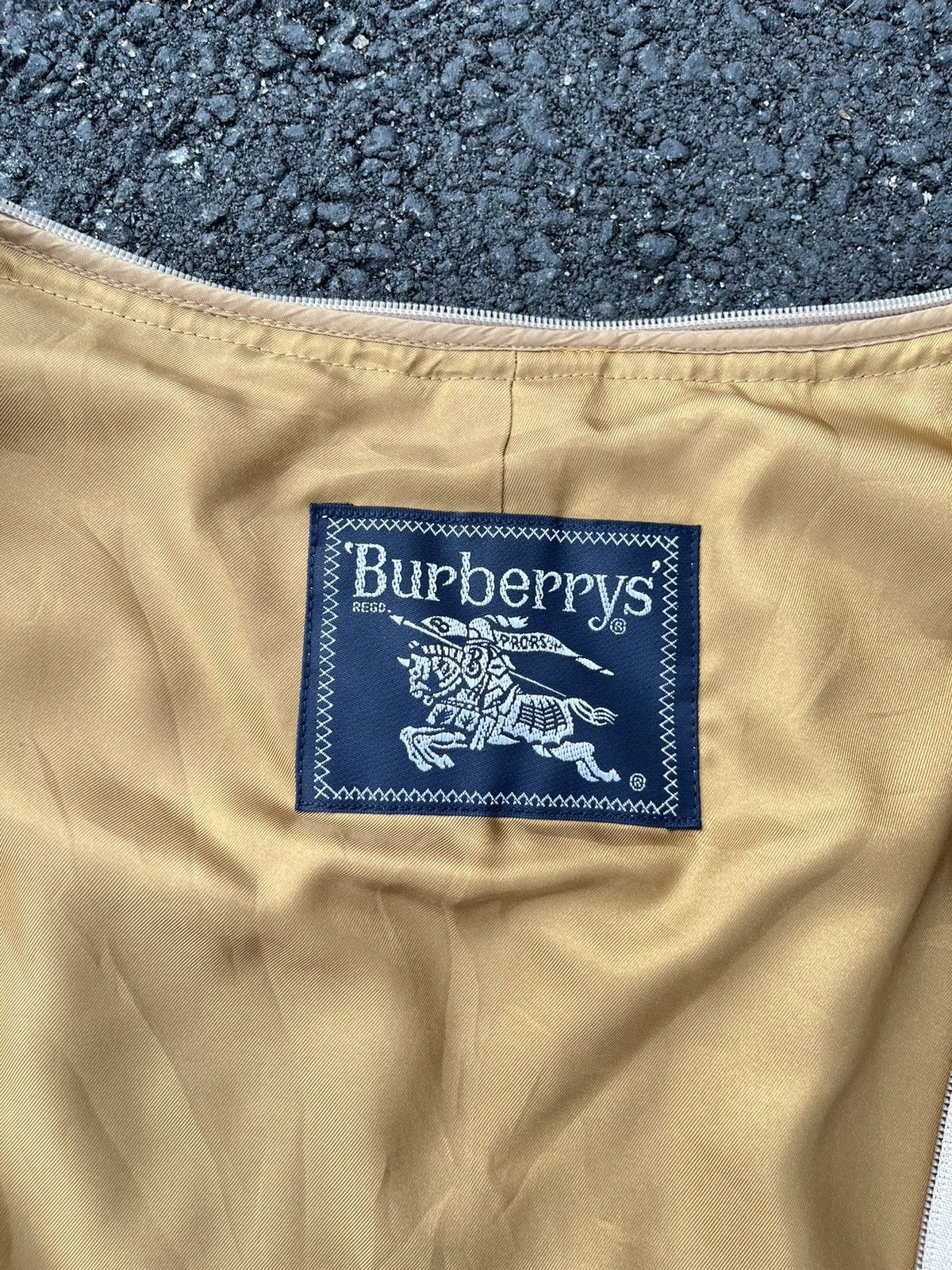 Burberry × Vintage vintage burberry beige nova check wool zip lining vest Size XL / US 12-14 / IT 48-50 - 5 Thumbnail